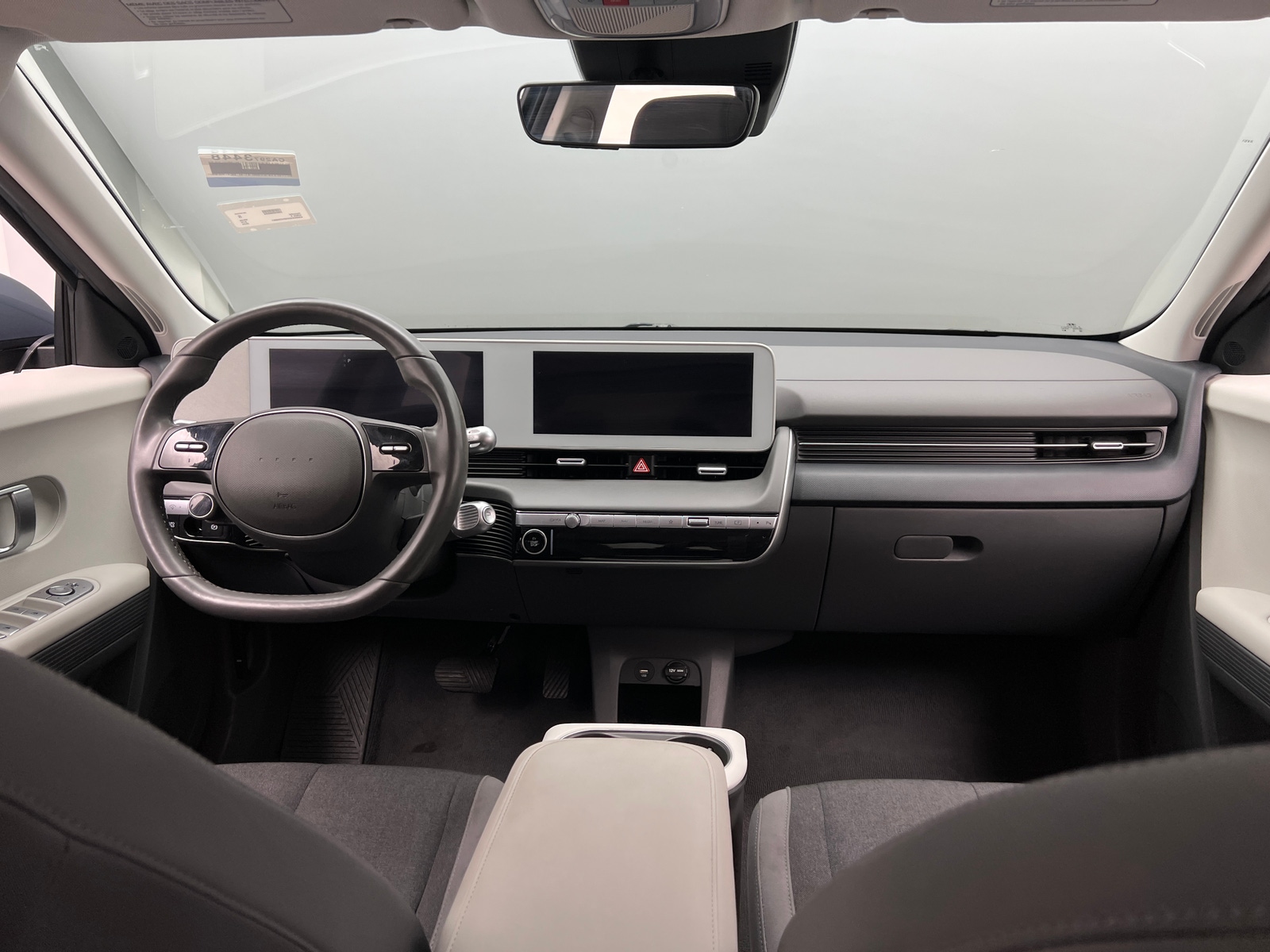 Thumbnail: 2024 Hyundai Ioniq 5 - 3