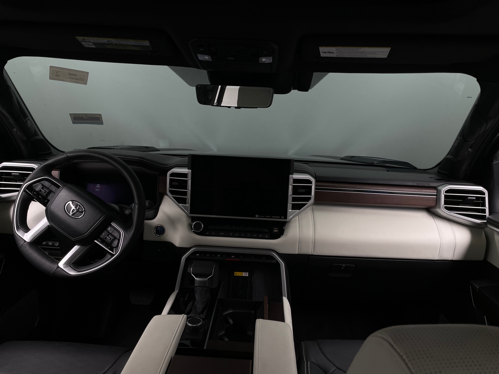 Thumbnail: 2024 Toyota Tundra - 2