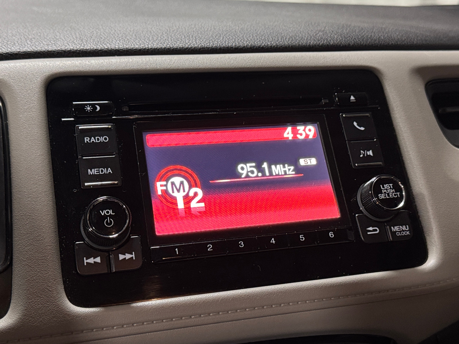 Thumbnail: 2020 Honda HR-V - 4