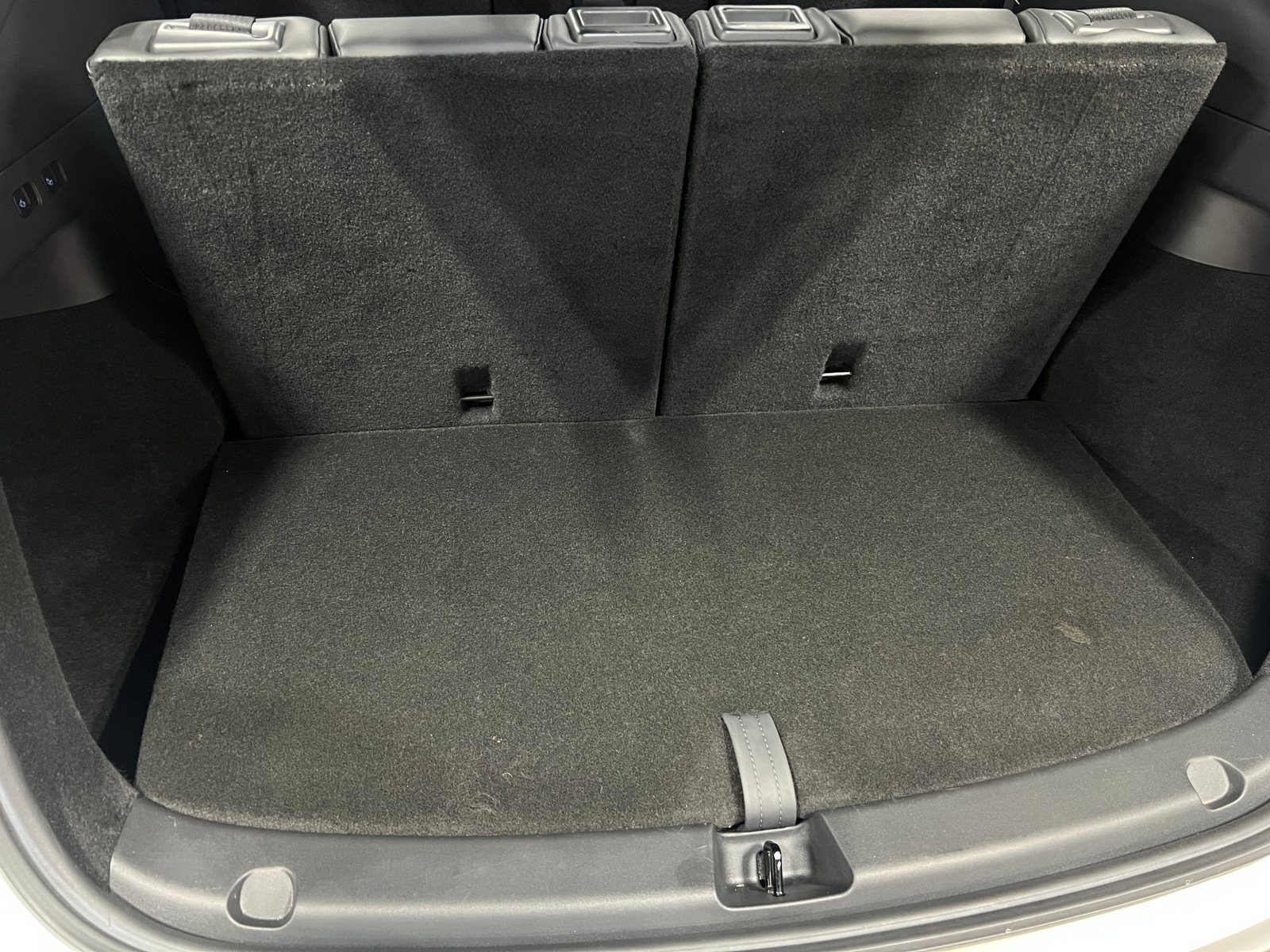 Thumbnail: 2022 Tesla Model Y - 6