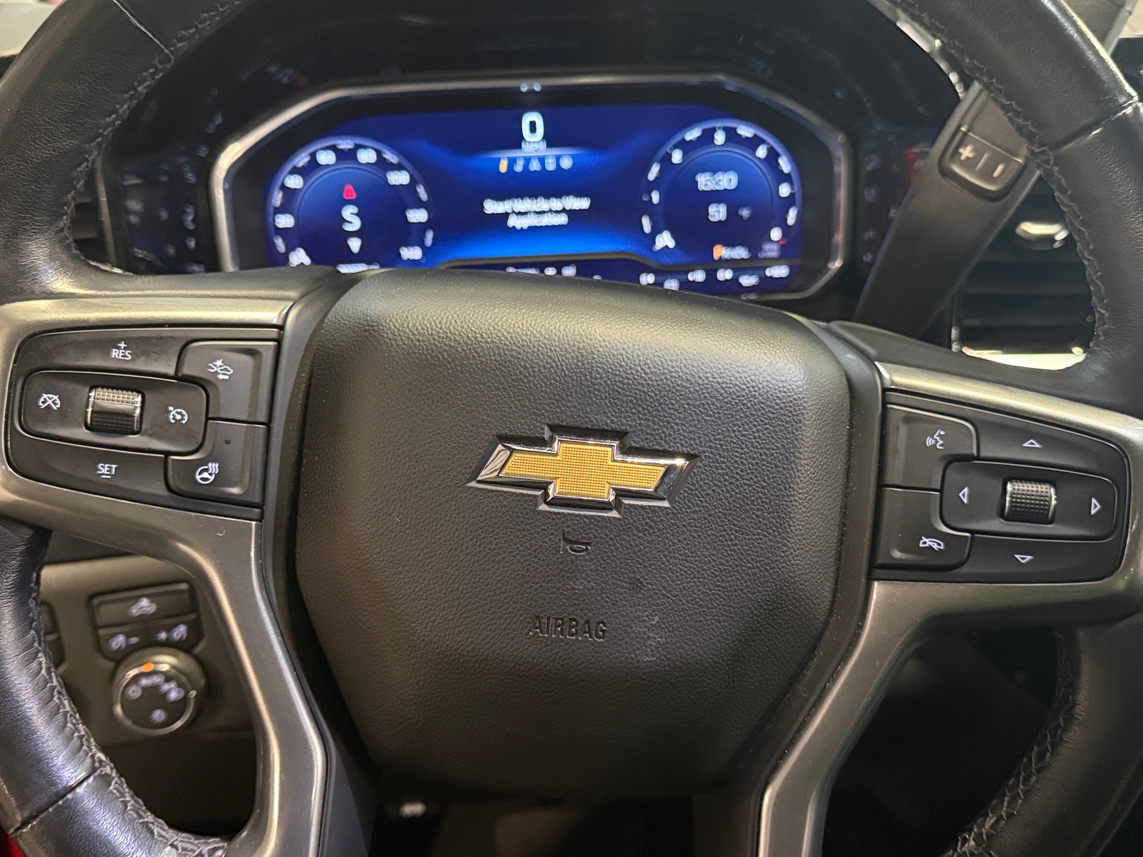 Thumbnail: 2022 Chevrolet Silverado 1500 - 5