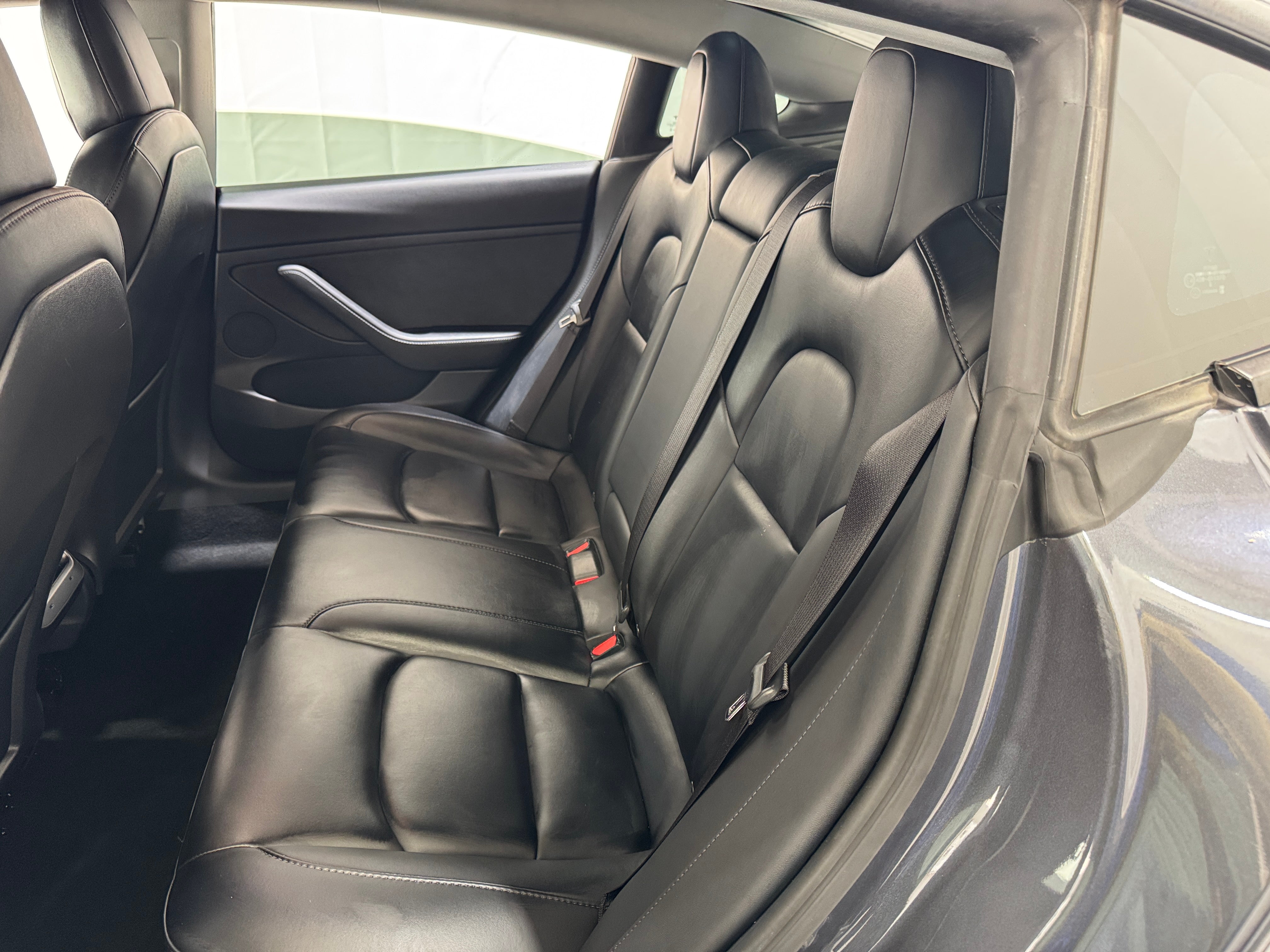 Used 2021 Tesla Model 3 Base with VIN 5YJ3E1EA7MF977343 for sale in Oak Creek, WI