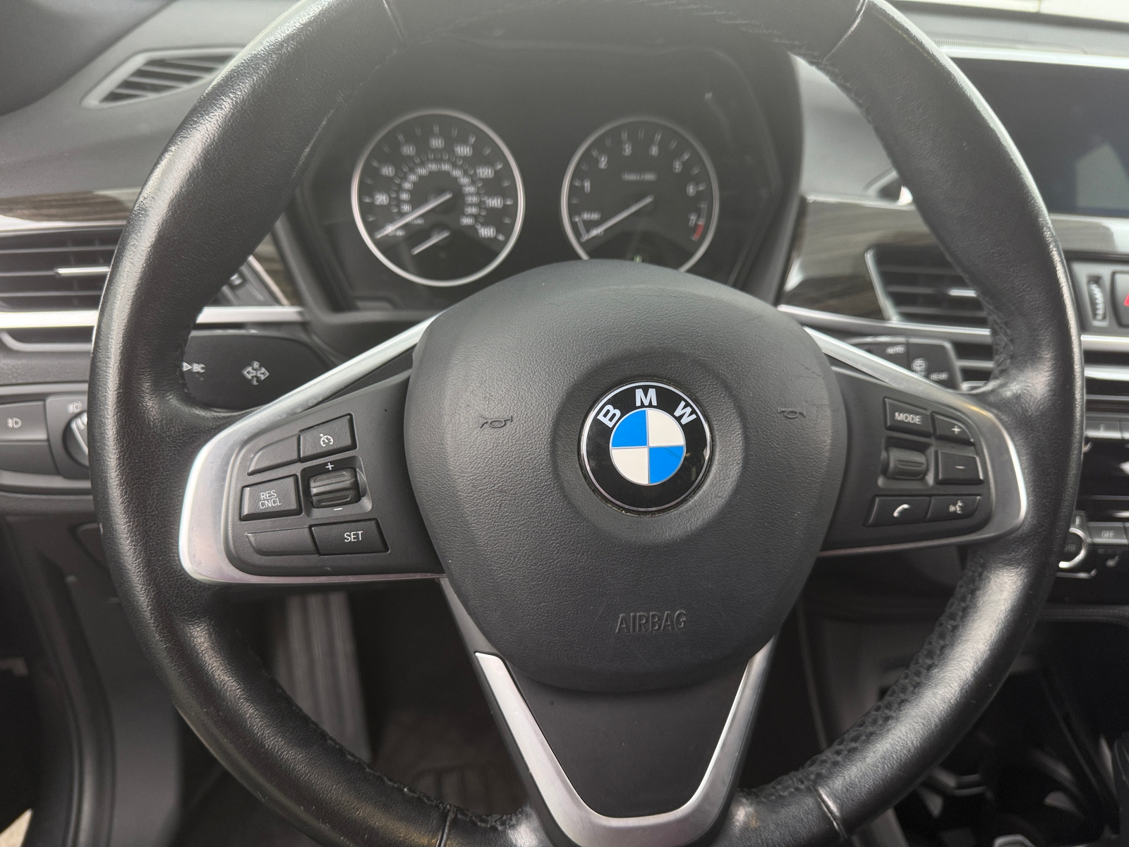 Thumbnail: 2018 BMW X1 - 4