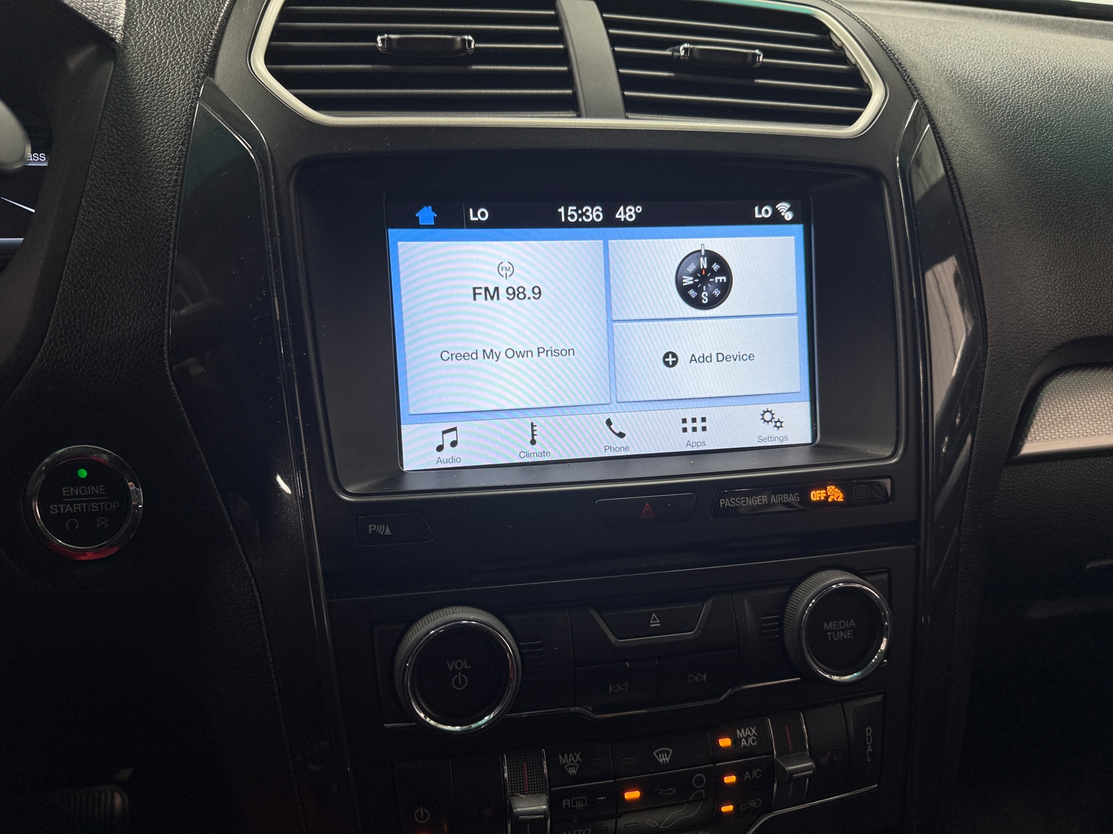 Thumbnail: 2017 Ford Explorer - 4