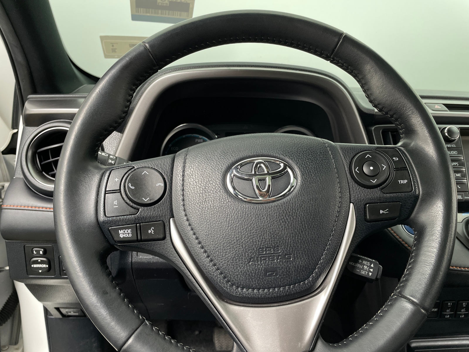 Thumbnail: 2018 Toyota RAV4 - 5