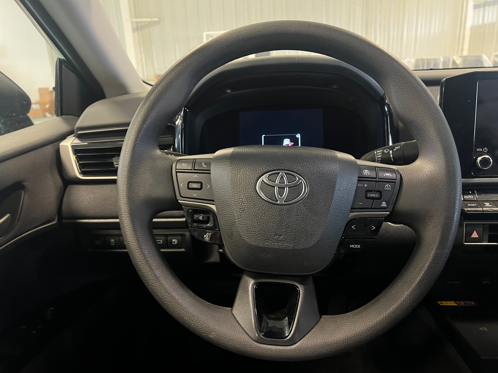 Thumbnail: 2025 Toyota Camry - 5