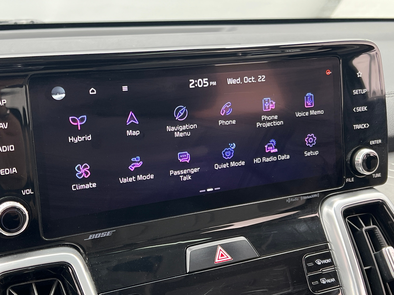 Thumbnail: 2023 Kia Sorento - 3