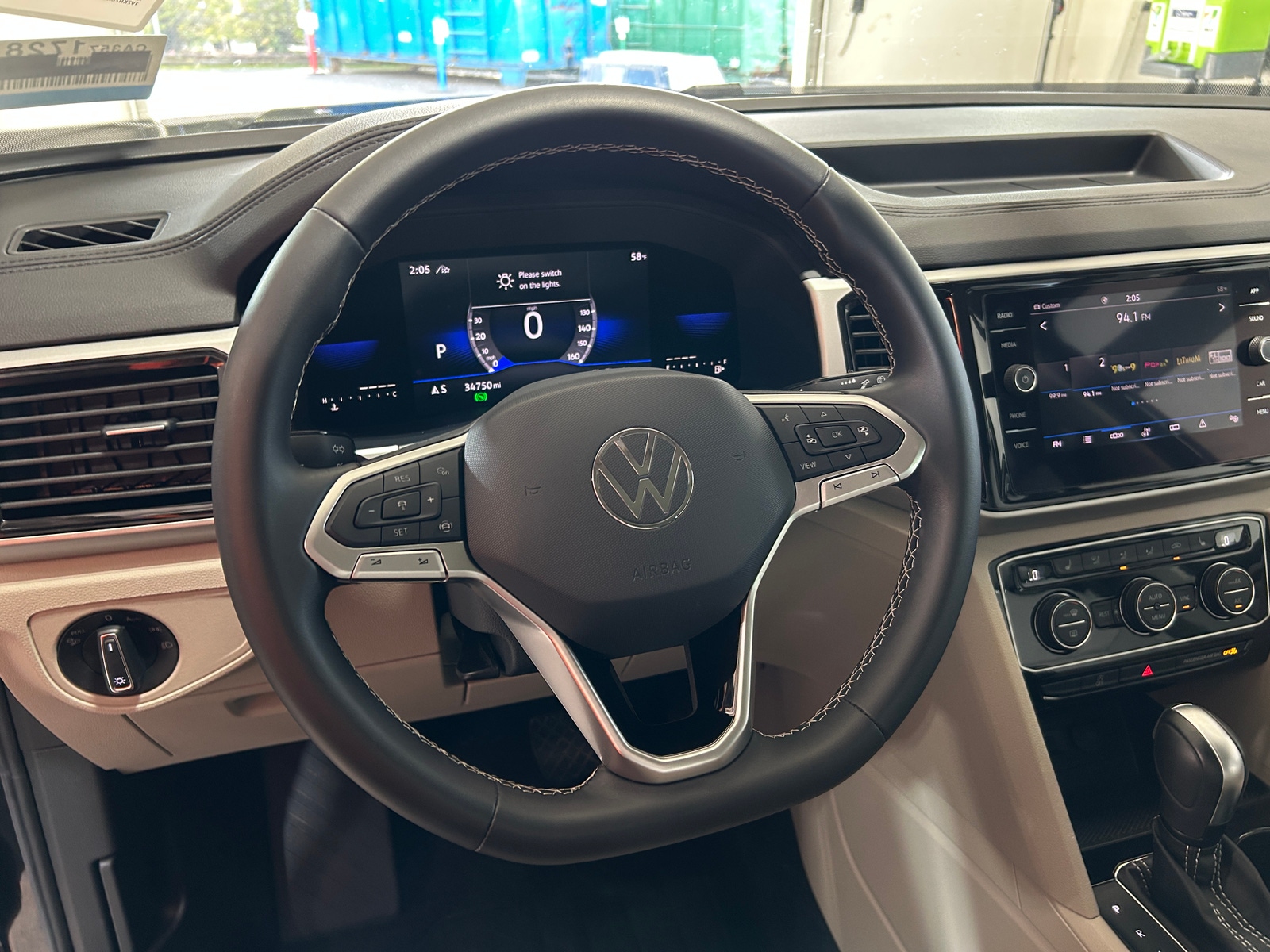 Thumbnail: 2022 Volkswagen Atlas - 4