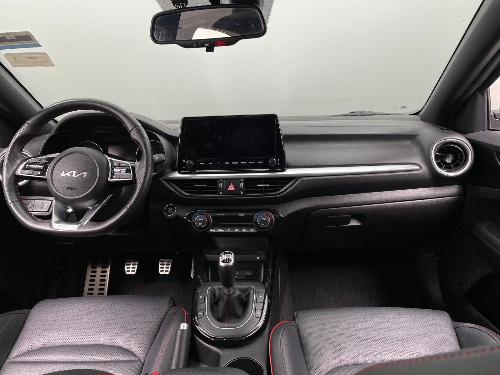 Thumbnail: 2023 Kia Forte - 2