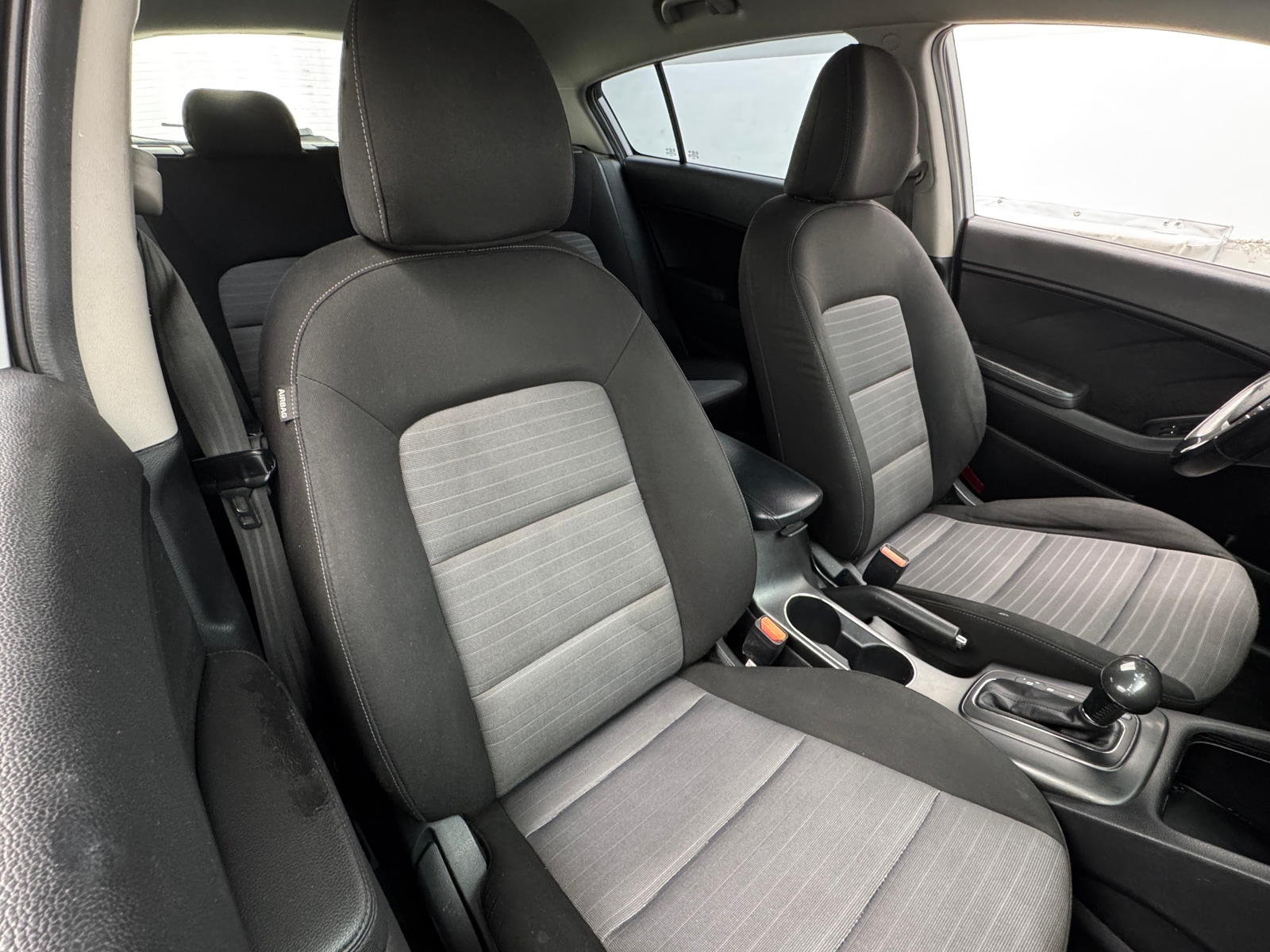 Thumbnail: 2015 Kia Forte - 2