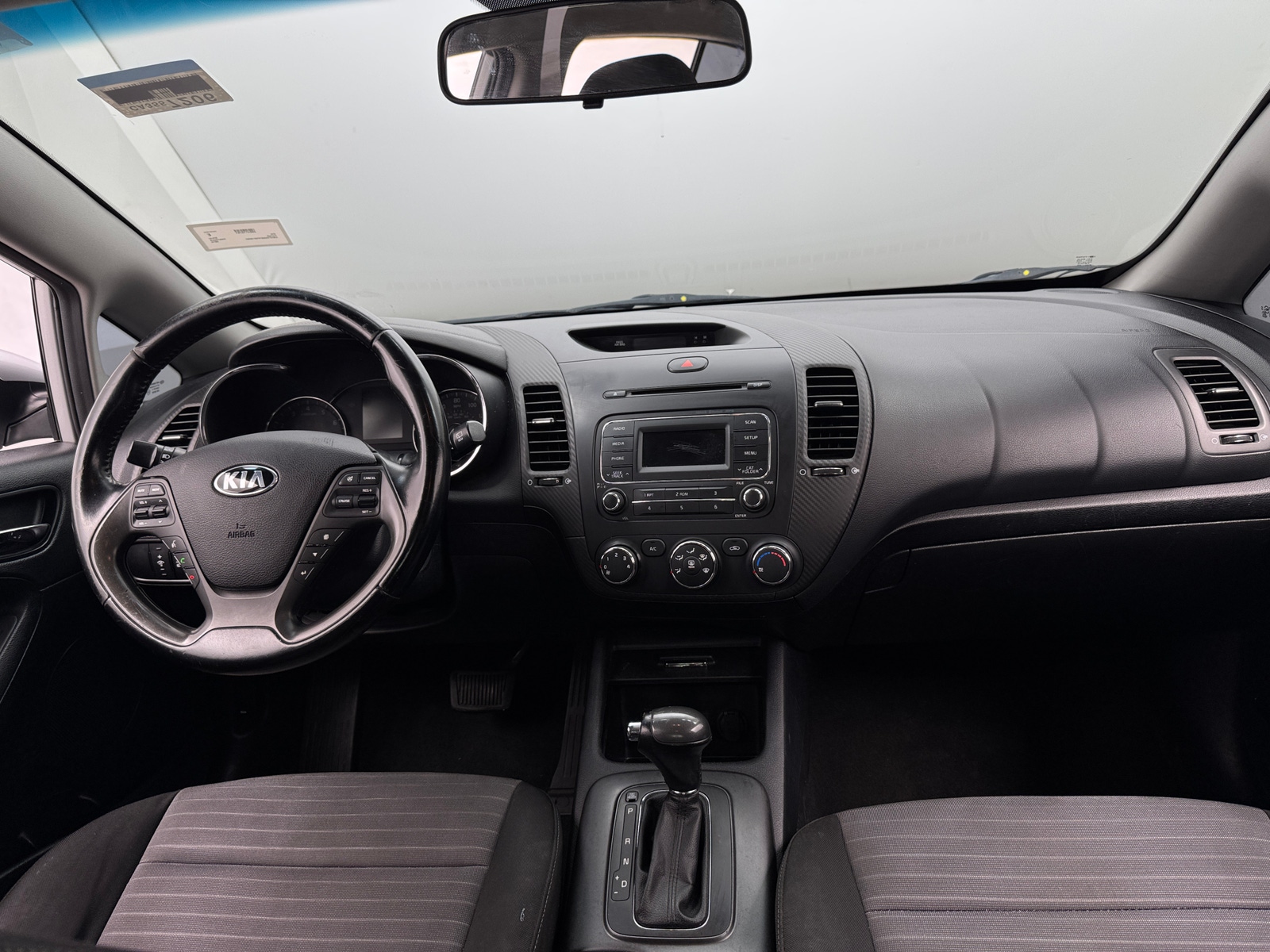 Thumbnail: 2015 Kia Forte - 3