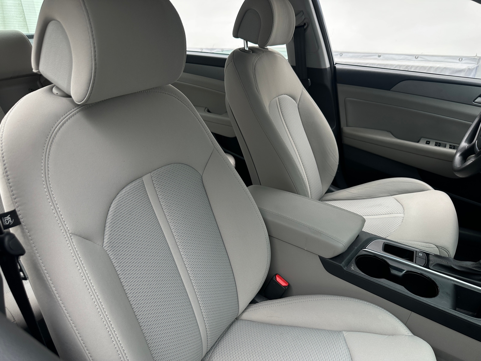 Thumbnail: 2015 Hyundai Sonata - 2