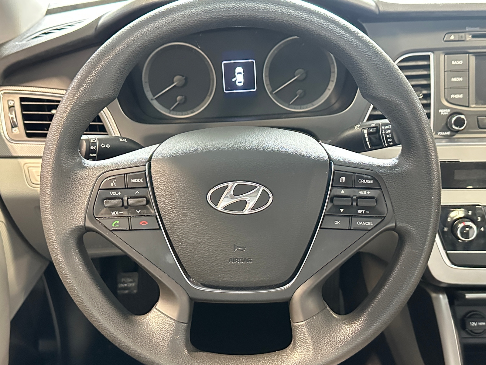 Thumbnail: 2015 Hyundai Sonata - 5