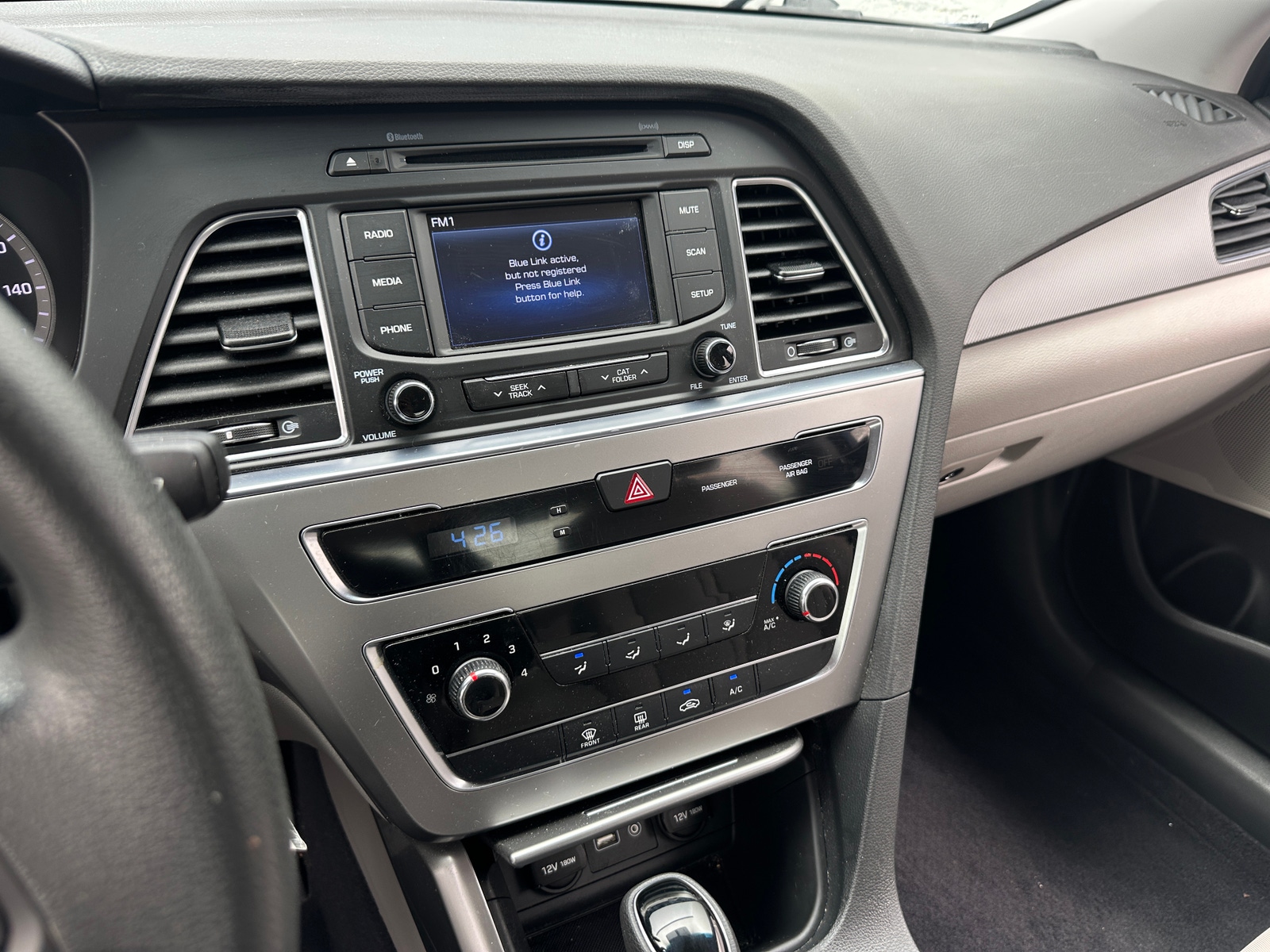 Thumbnail: 2015 Hyundai Sonata - 4