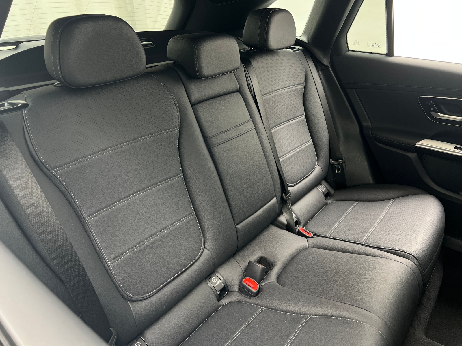 Thumbnail: 2024 Mercedes-Benz GLC - 5