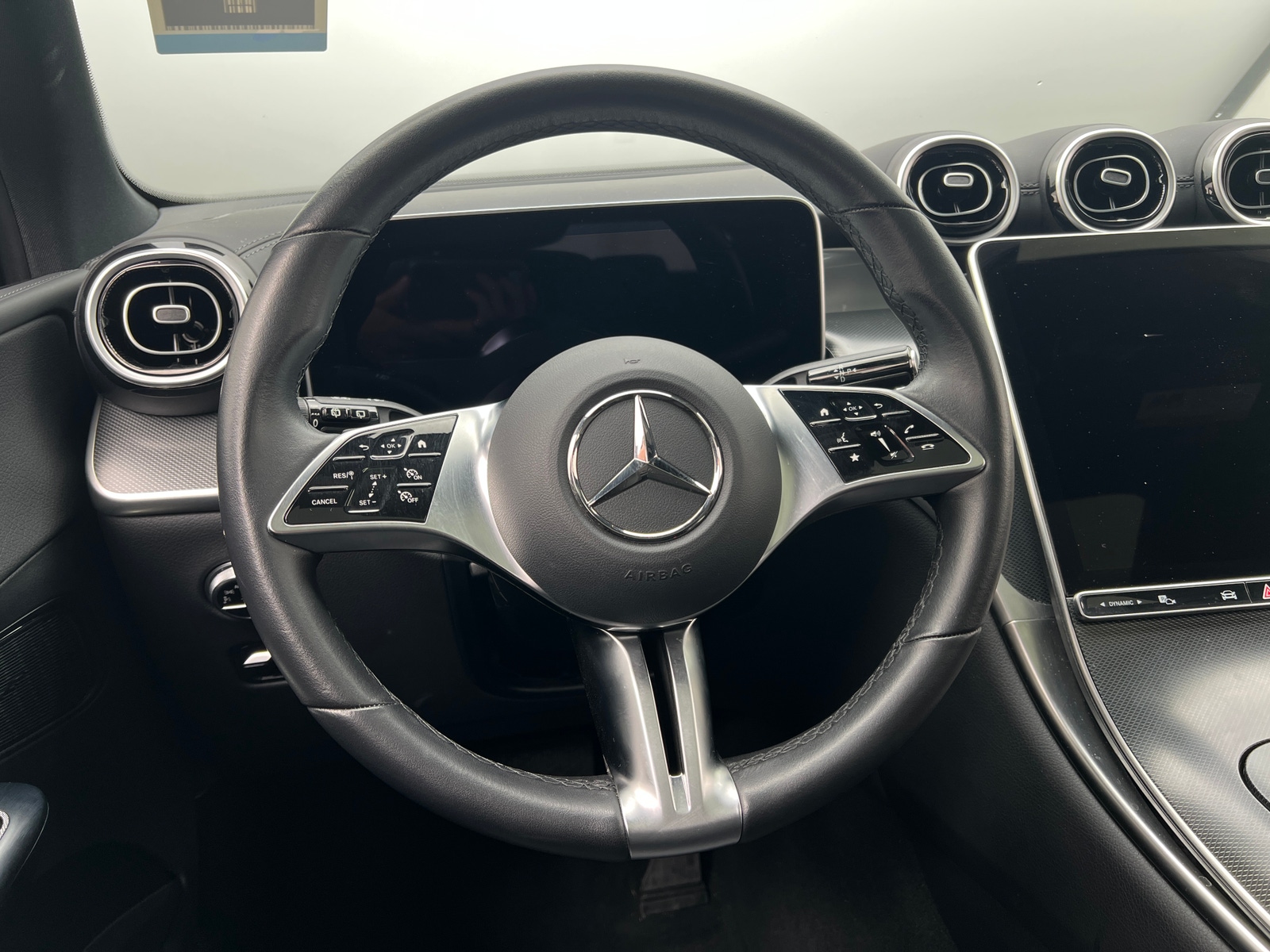 Thumbnail: 2024 Mercedes-Benz GLC - 4