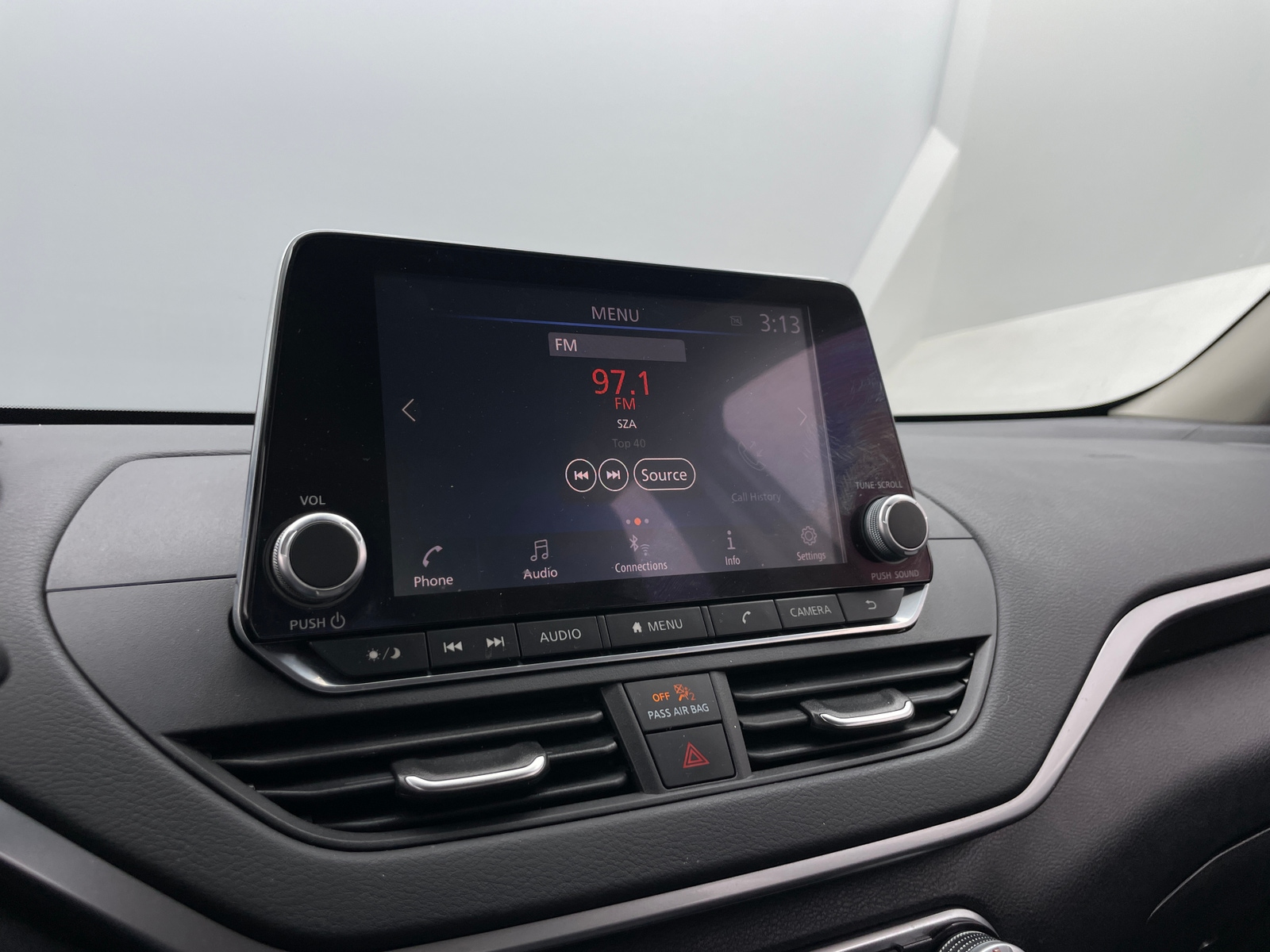 Thumbnail: 2021 Nissan Altima - 4