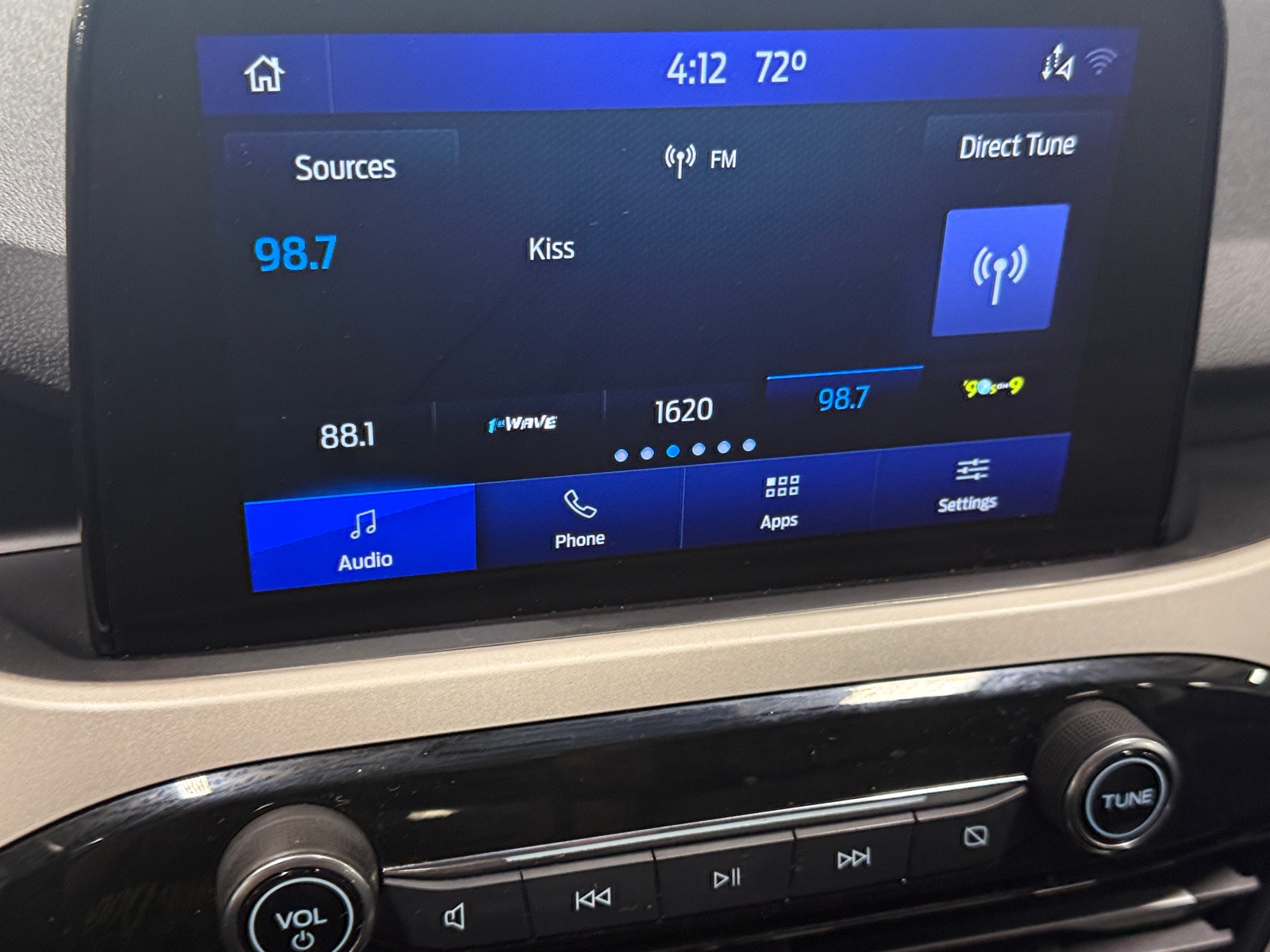 Thumbnail: 2021 Ford Escape - 4