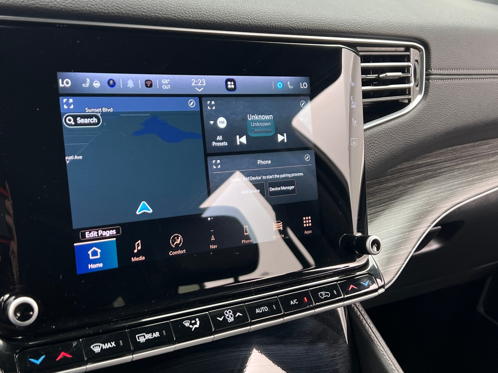 Thumbnail: 2024 Jeep Wagoneer - 3