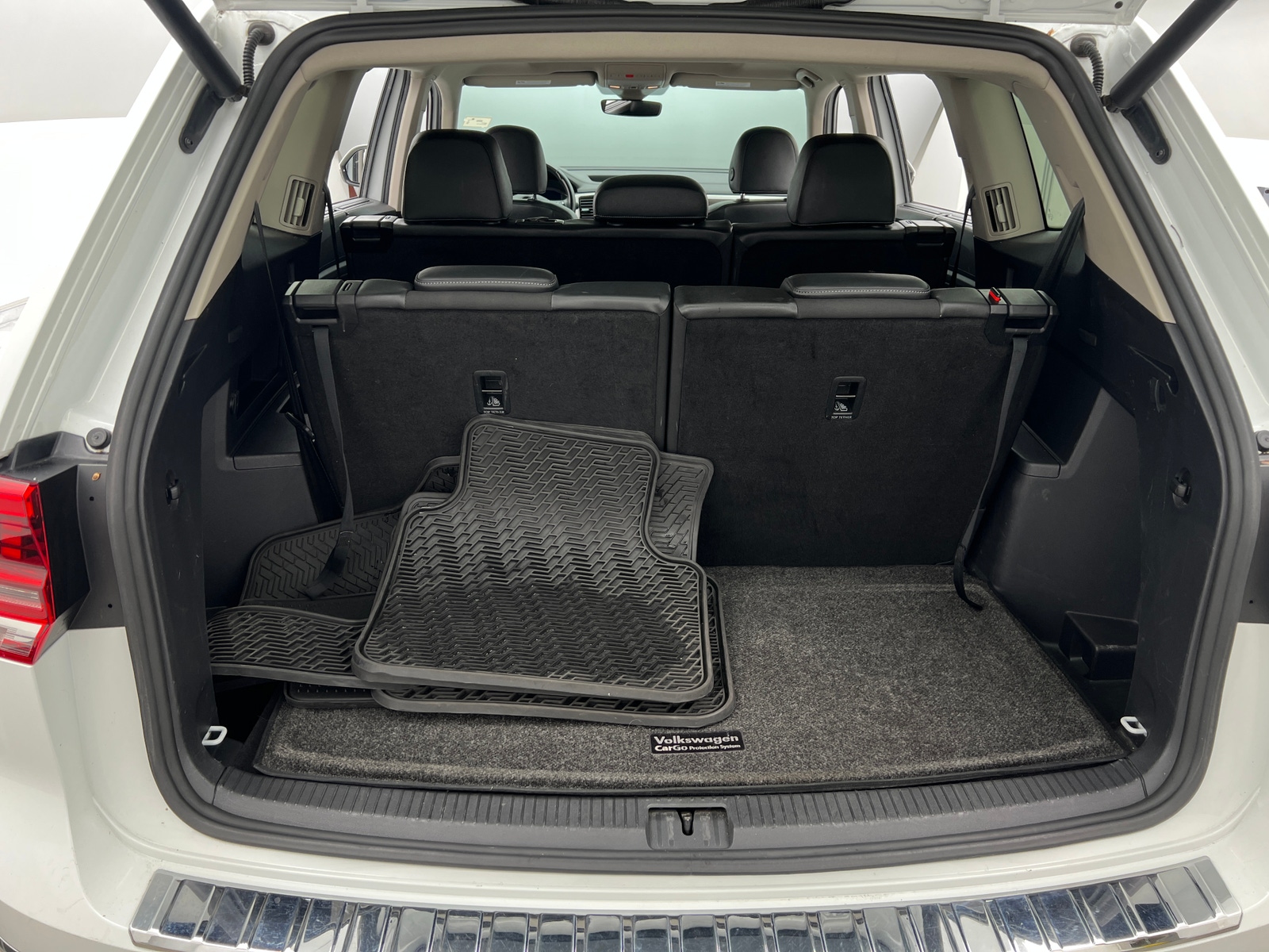 Thumbnail: 2019 Volkswagen Atlas - 6