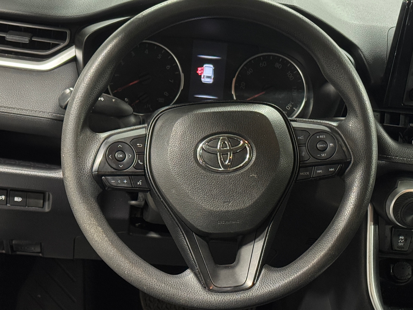 Thumbnail: 2019 Toyota RAV4 - 5