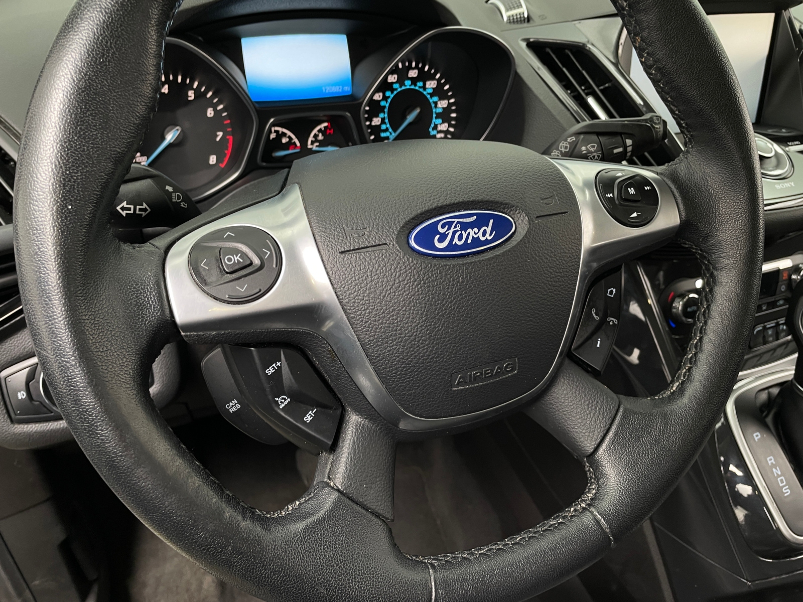 Thumbnail: 2014 Ford Escape - 4
