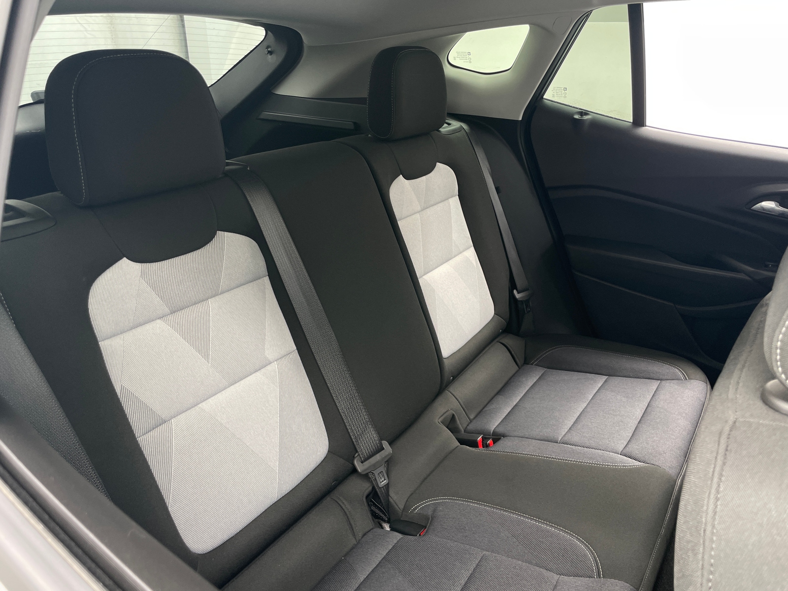 Thumbnail: 2025 Chevrolet Trax - 6