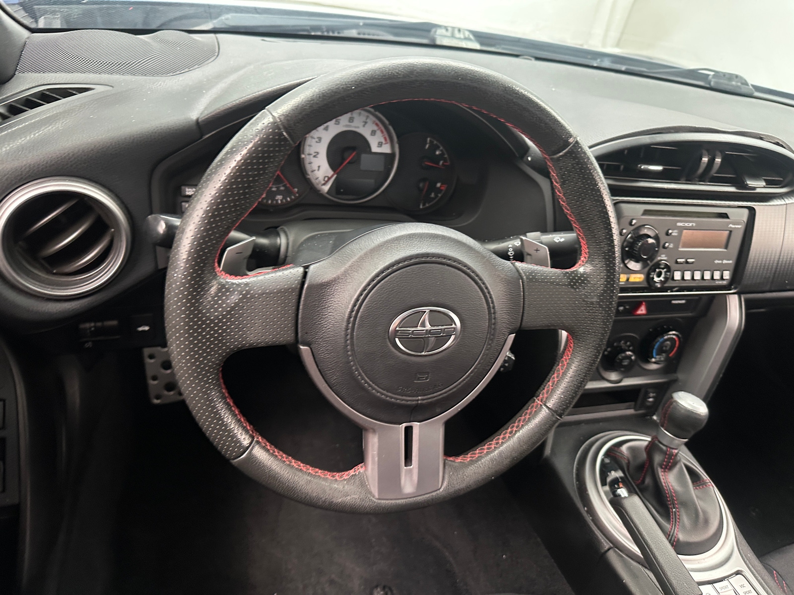 Thumbnail: 2013 Scion FR-S - 4