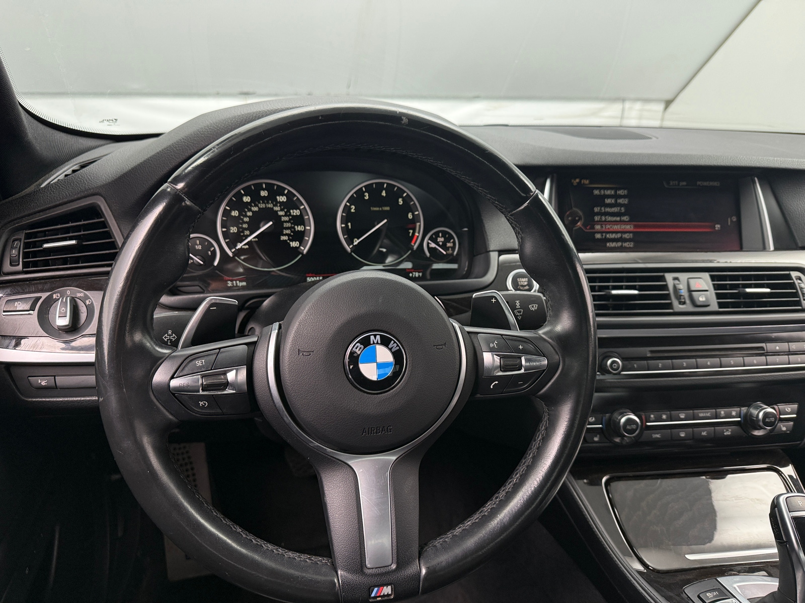 Thumbnail: 2016 BMW 5 Series - 4