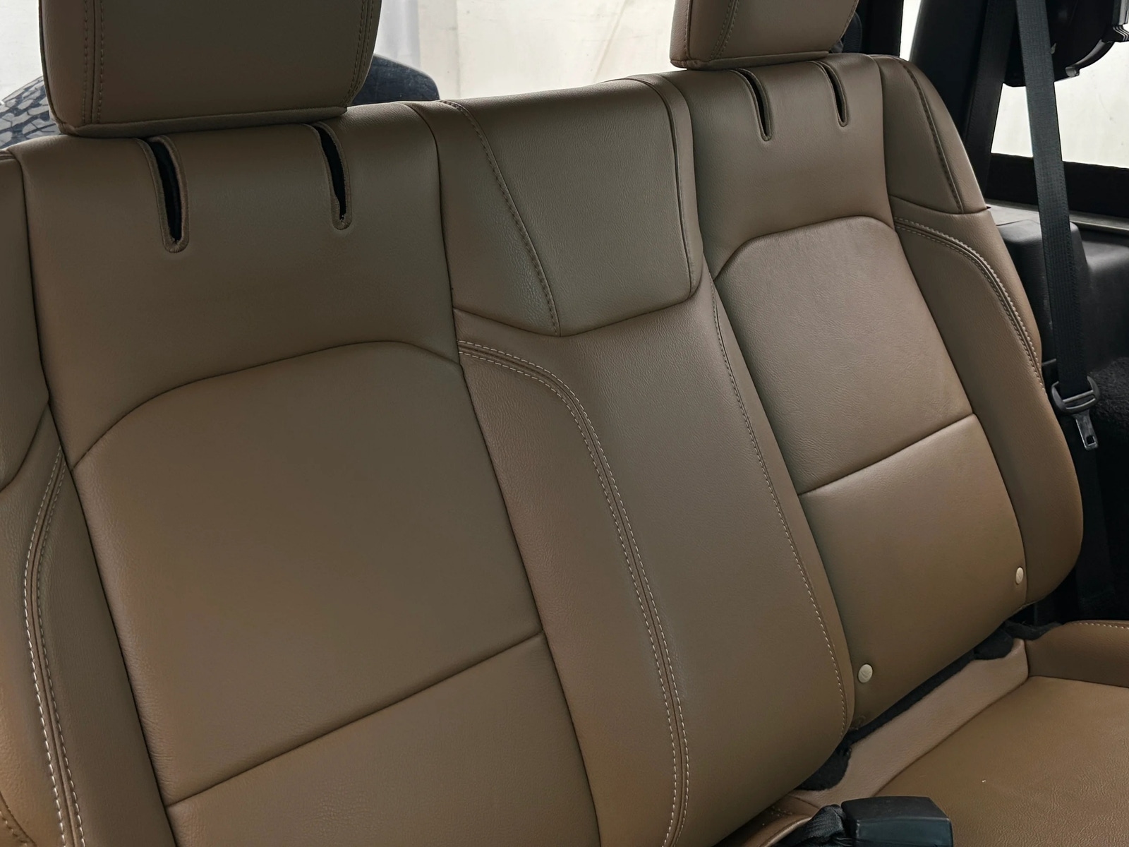 Thumbnail: 2021 Jeep Wrangler - 5