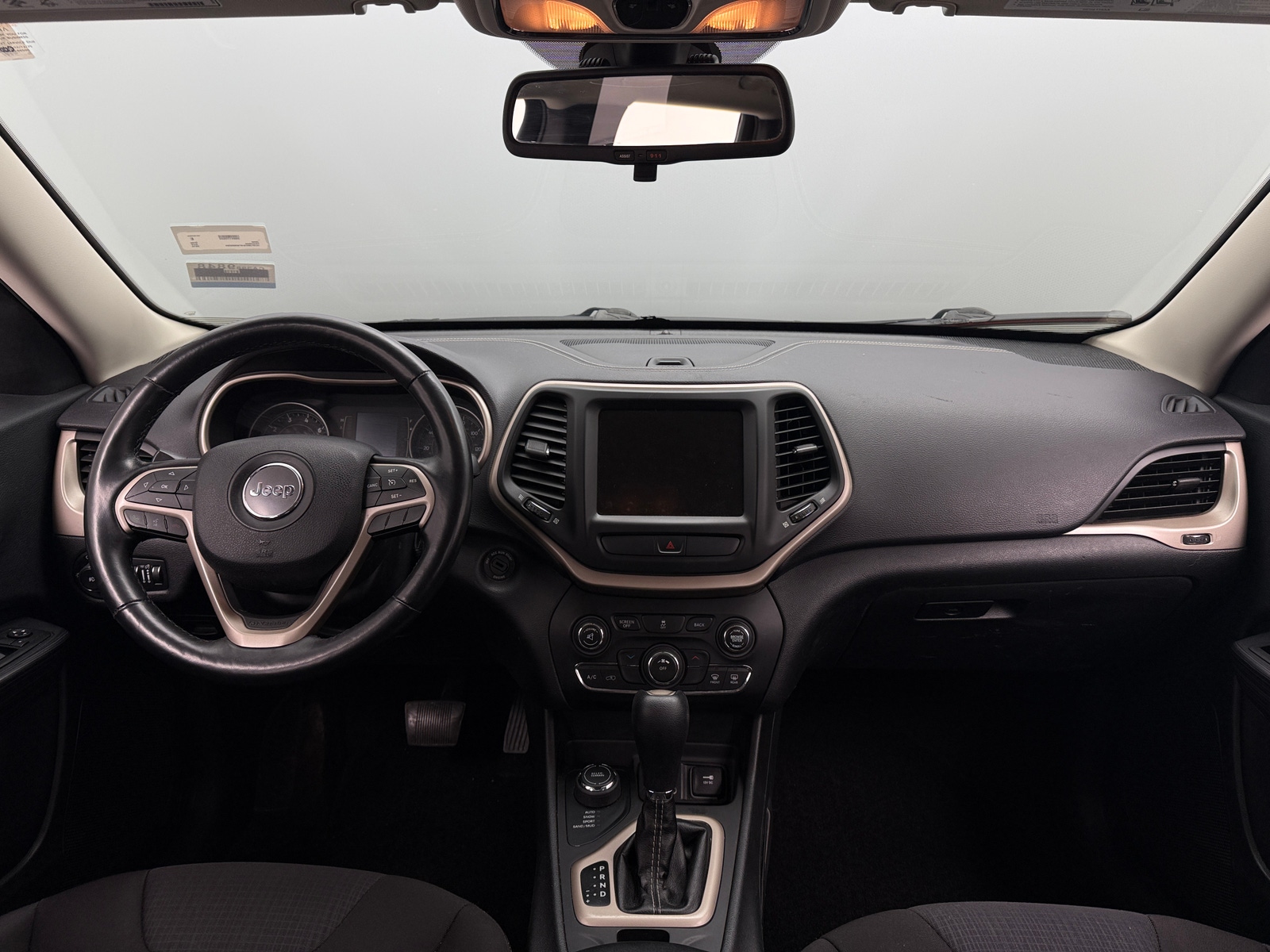 Thumbnail: 2015 Jeep Cherokee - 3