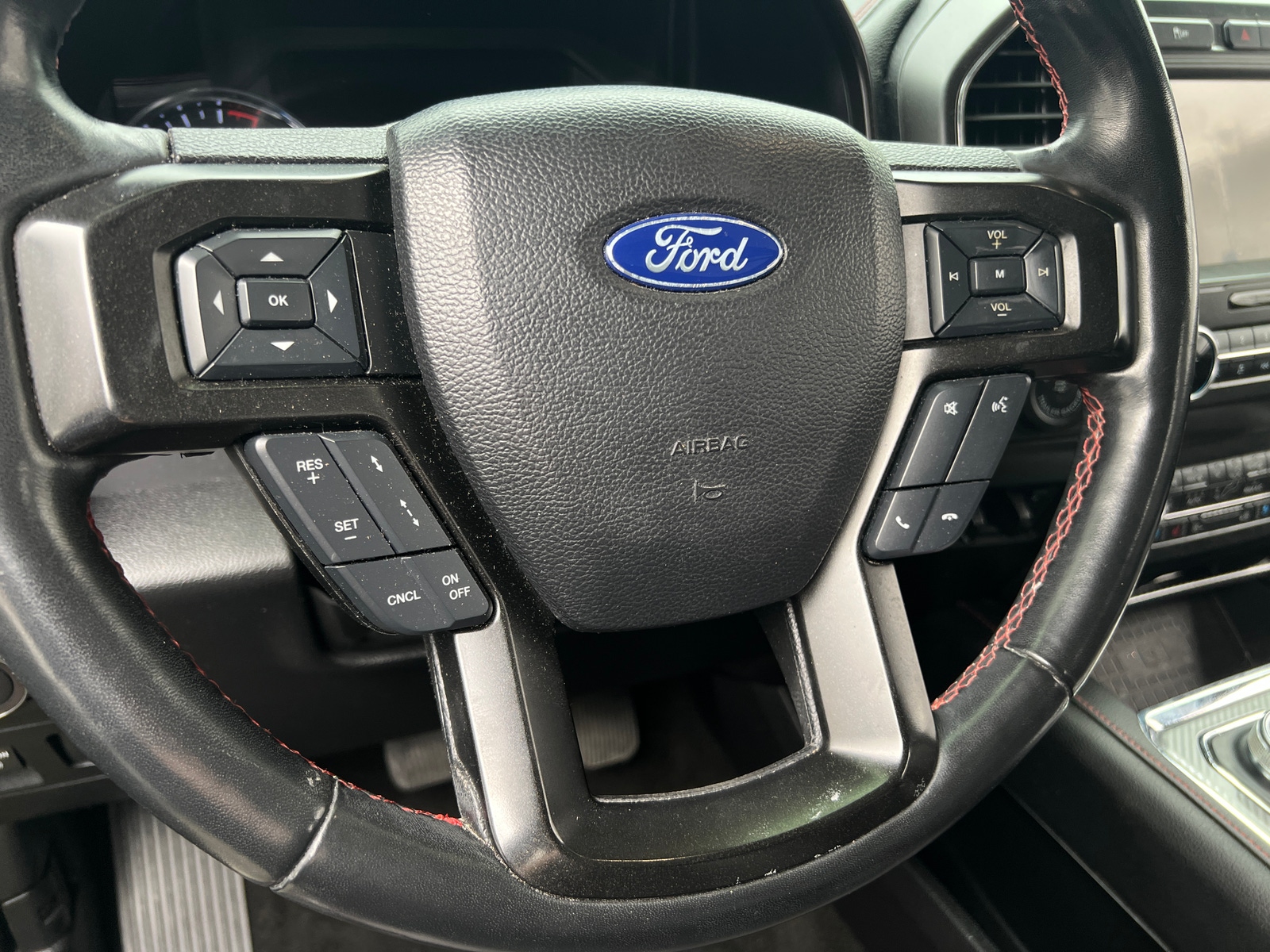 Thumbnail: 2019 Ford Expedition MAX - 4