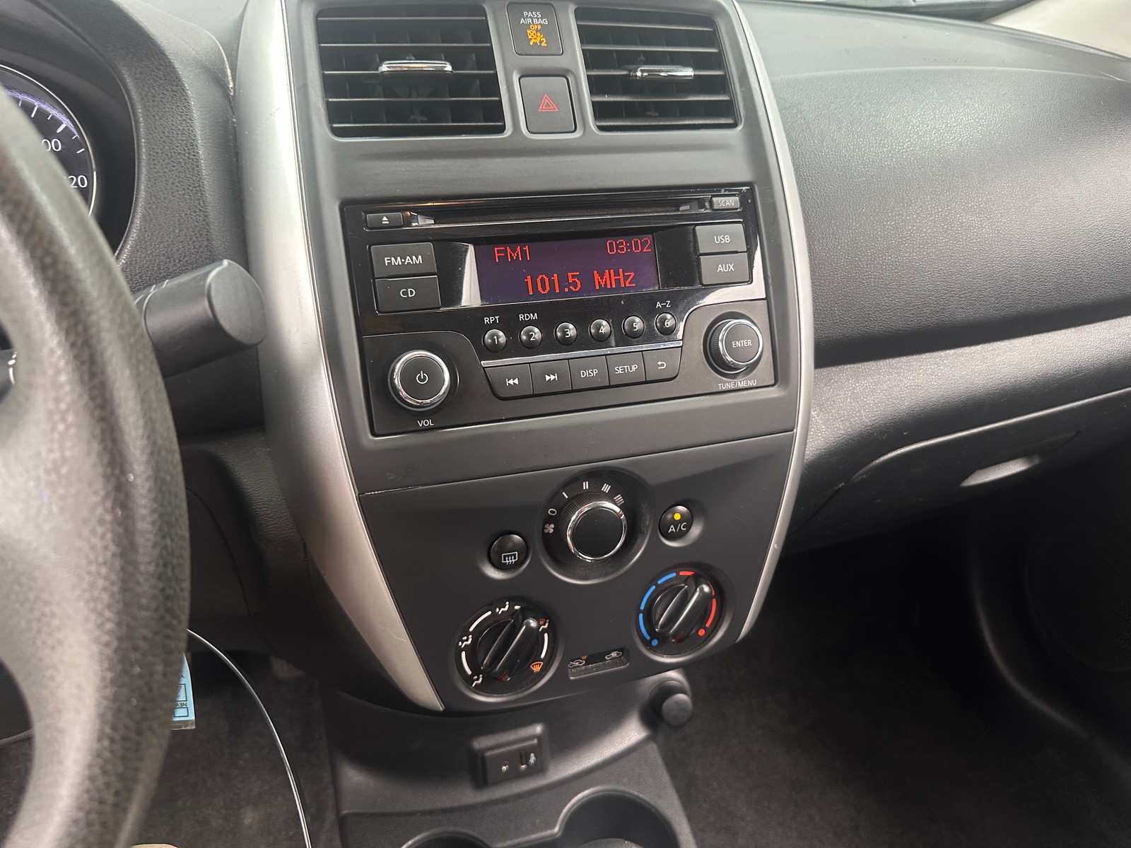 Thumbnail: 2017 Nissan Versa - 4