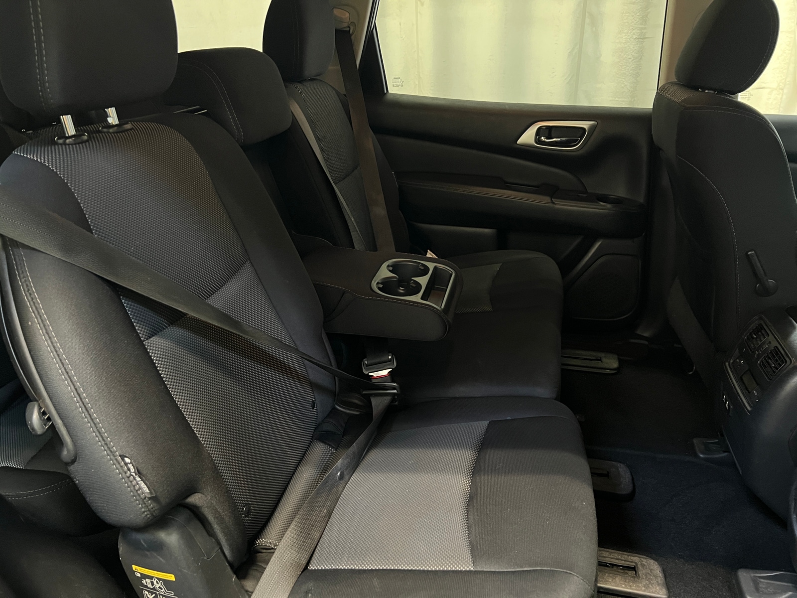Thumbnail: 2019 Nissan Pathfinder - 6