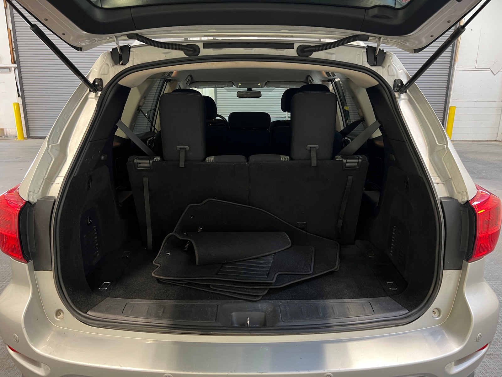Thumbnail: 2019 Nissan Pathfinder - 7