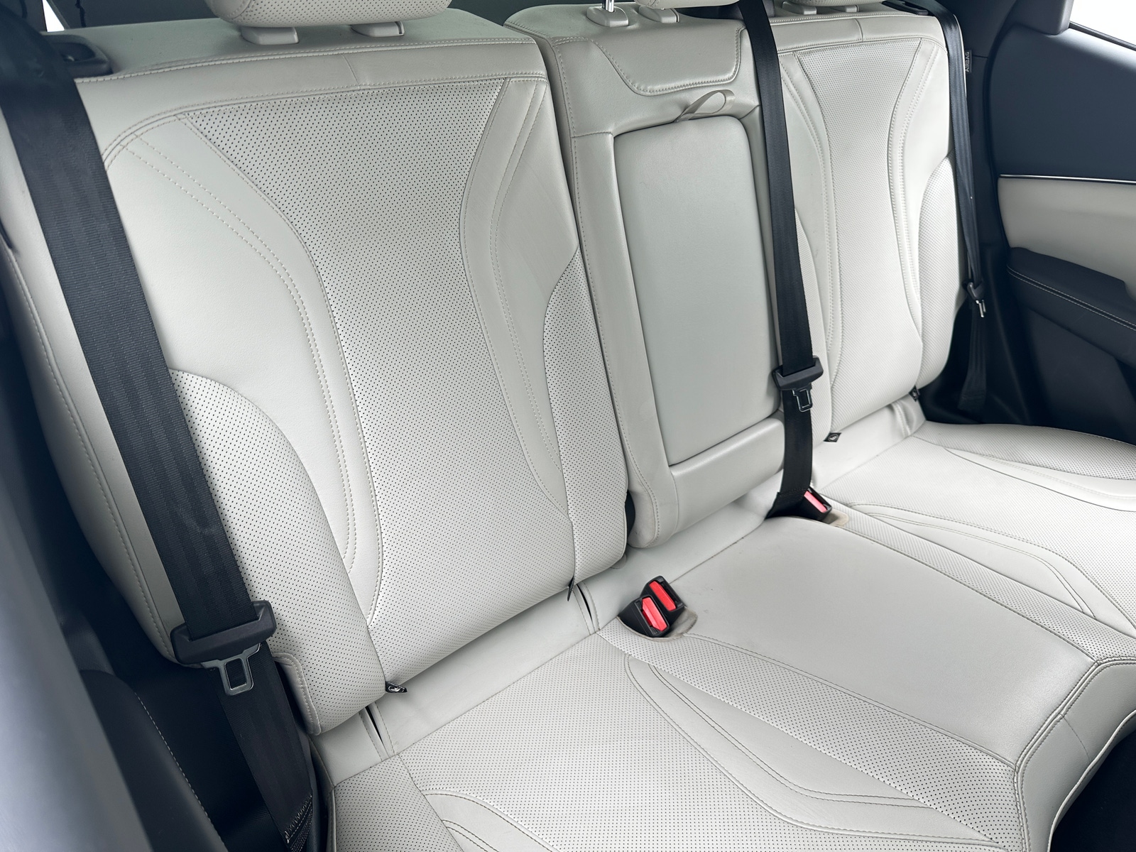 Thumbnail: 2021 Ford Mustang Mach-E - 5