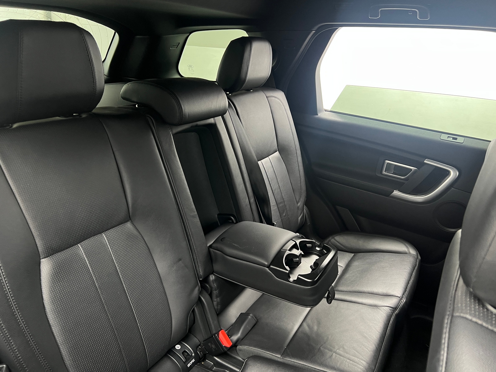Thumbnail: 2019 Land Rover Discovery Sport - 5