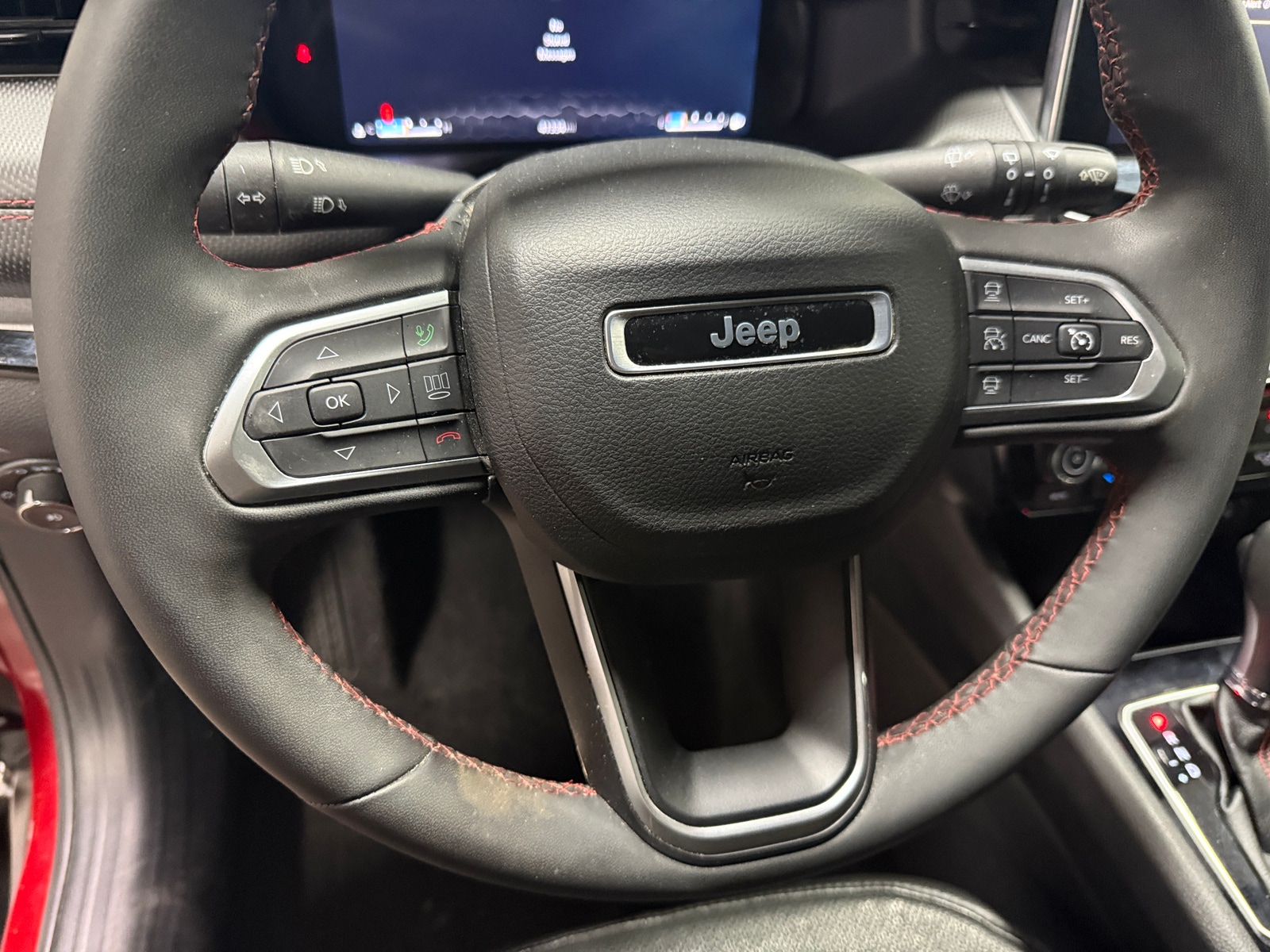 Thumbnail: 2023 Jeep Compass - 4