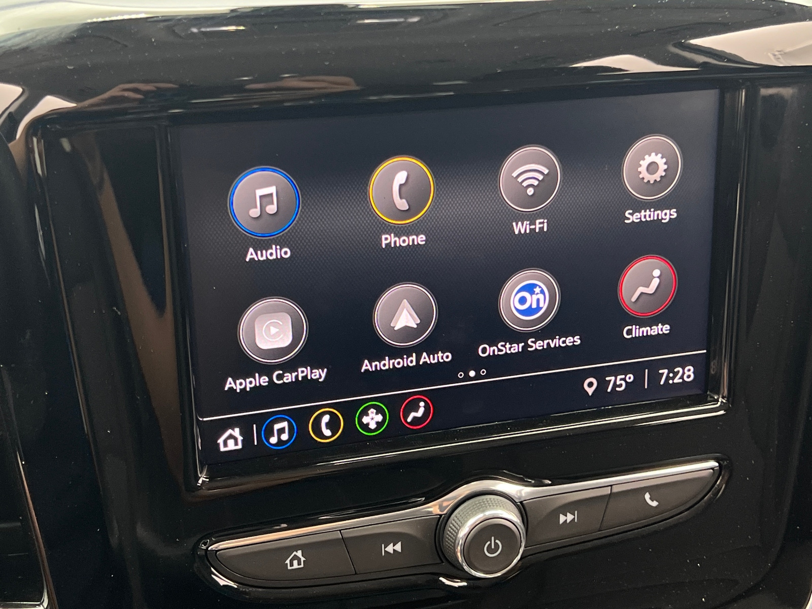 Thumbnail: 2021 Chevrolet Traverse - 4