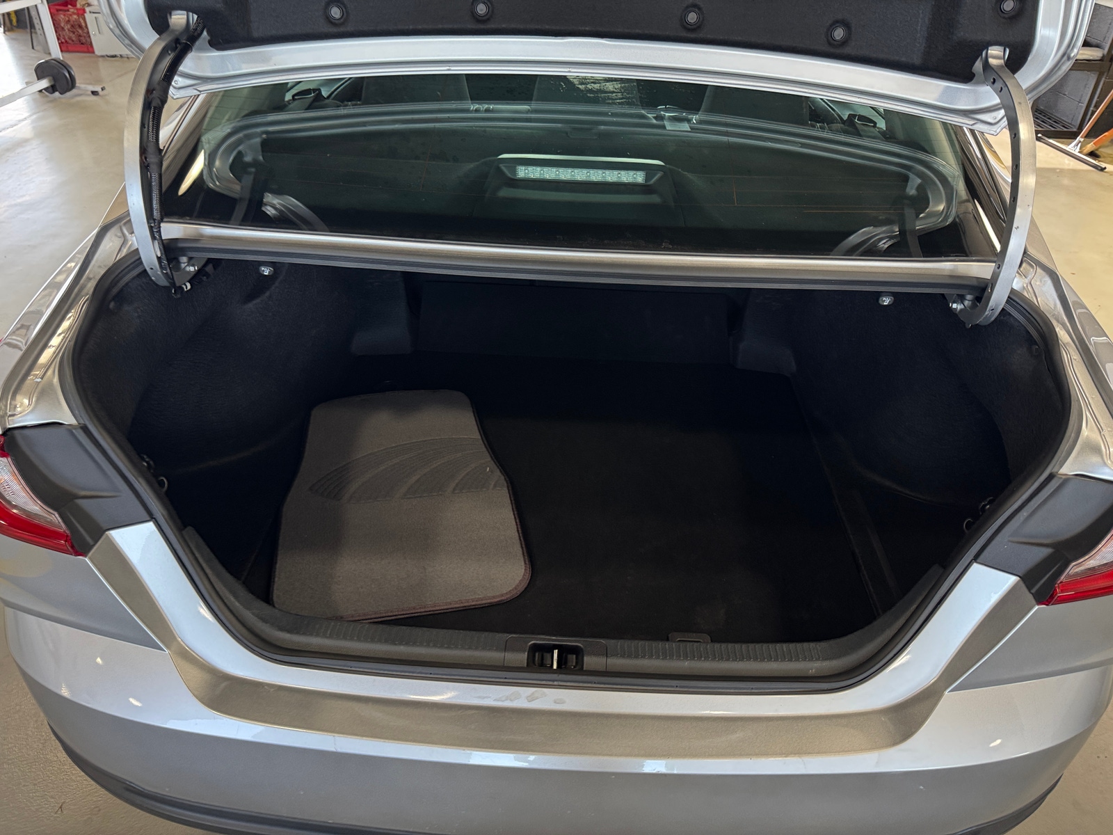 Thumbnail: 2025 Toyota Camry - 7