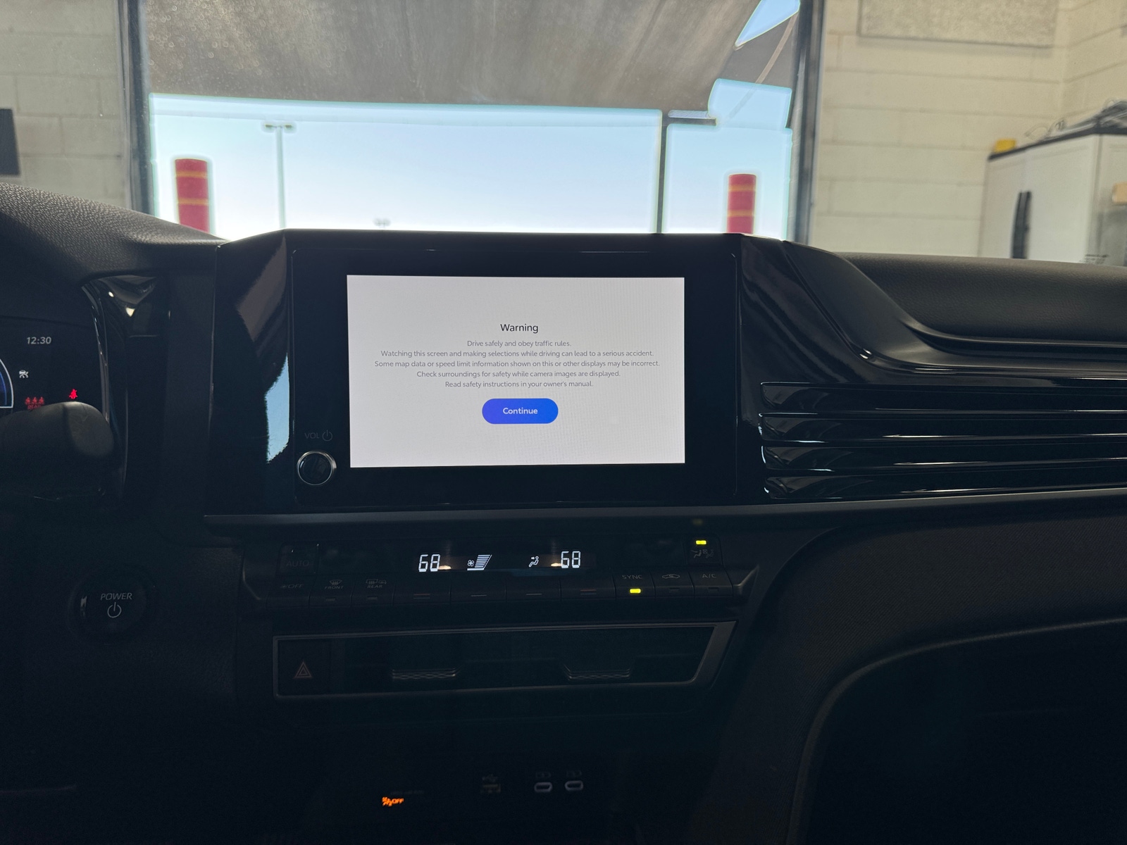 Thumbnail: 2025 Toyota Camry - 4