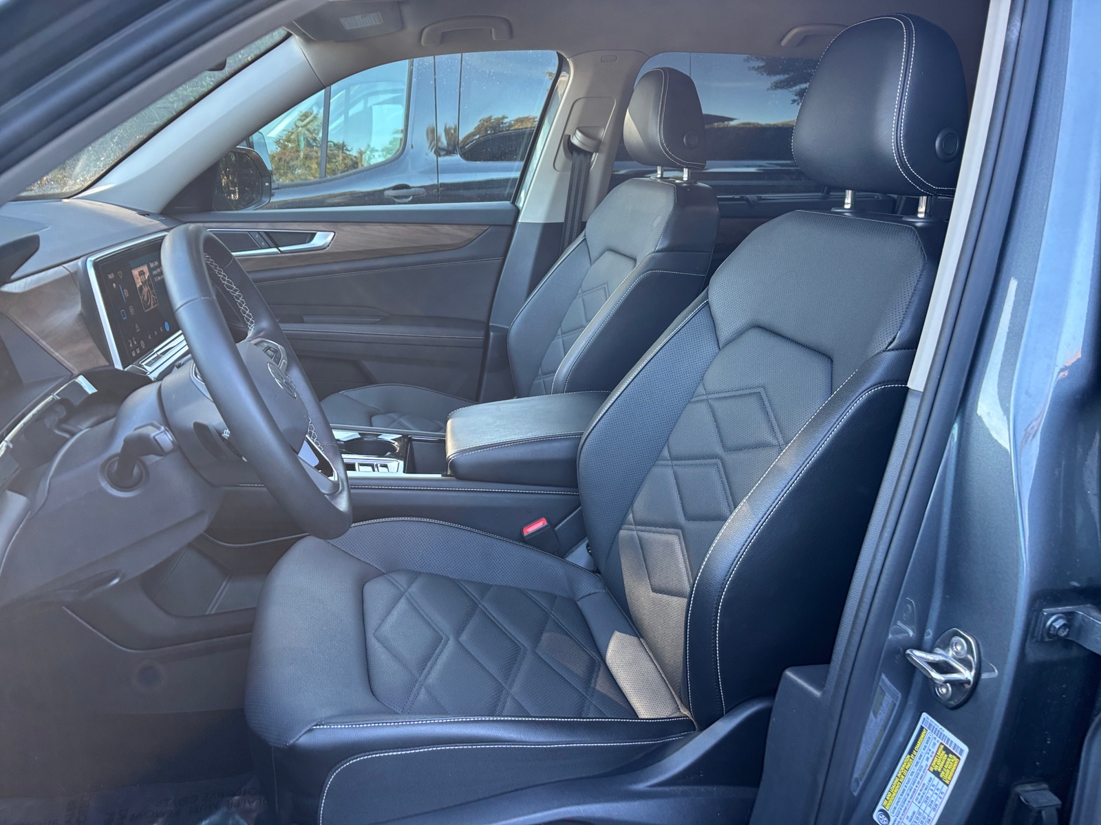 Thumbnail: 2025 Volkswagen Atlas - 2