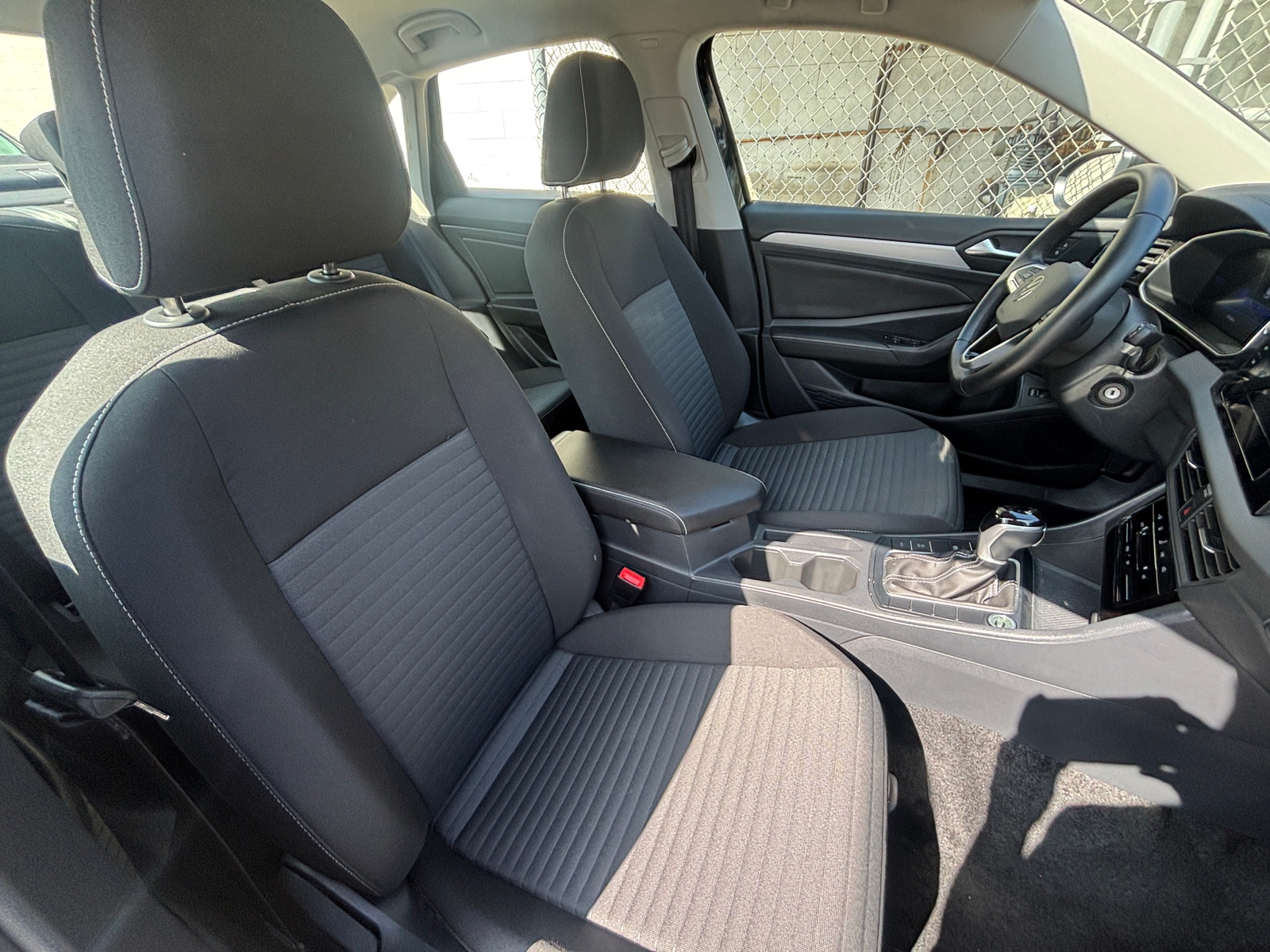 Thumbnail: 2025 Volkswagen Jetta - 2