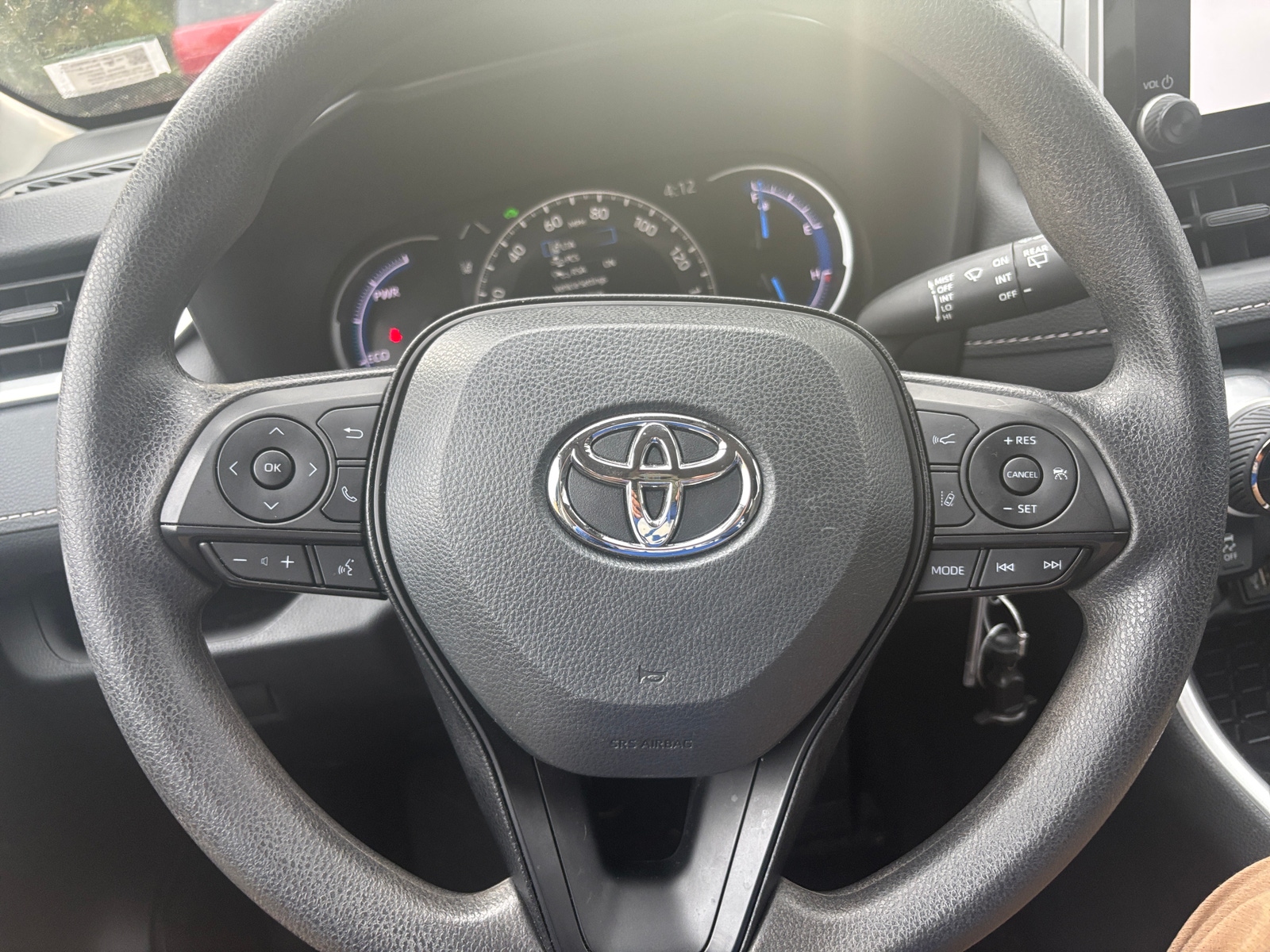 Thumbnail: 2025 Toyota RAV4 - 5