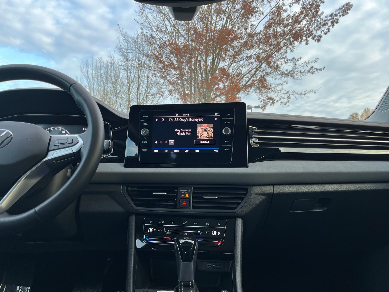 Thumbnail: 2025 Volkswagen Jetta - 4