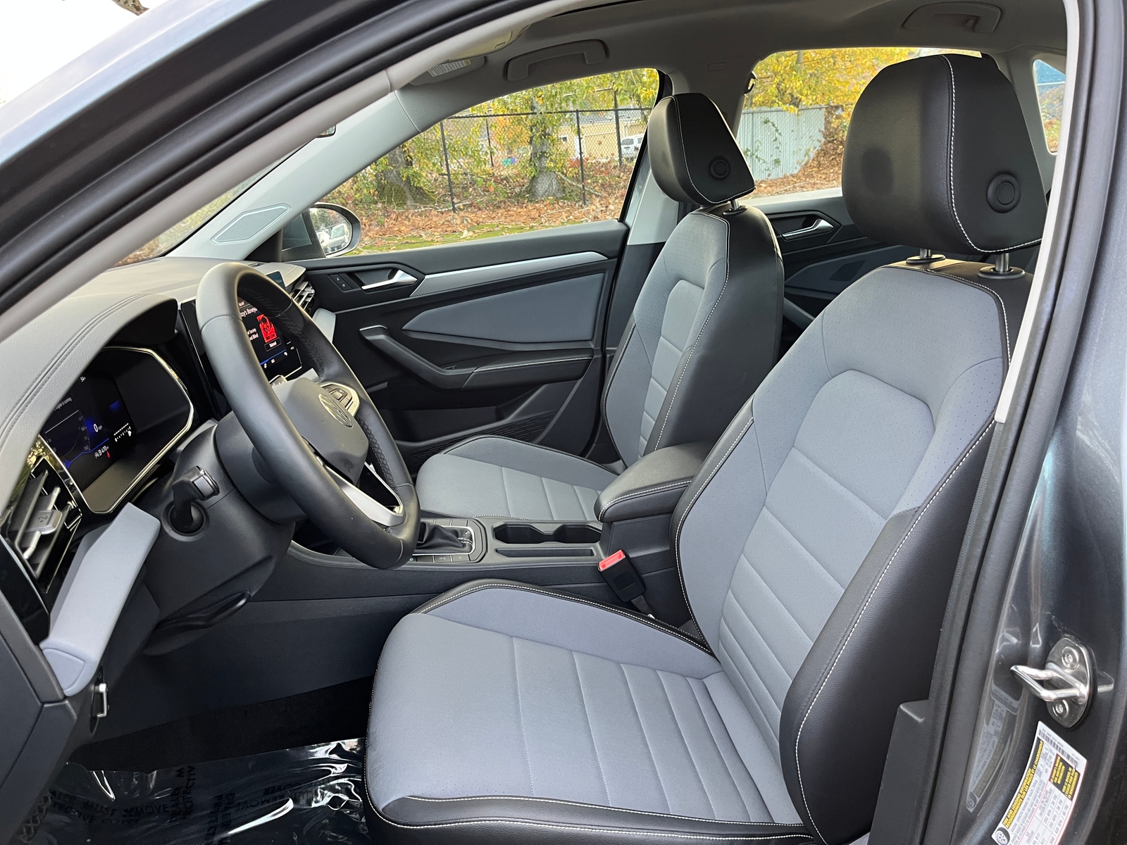 Thumbnail: 2025 Volkswagen Jetta - 2