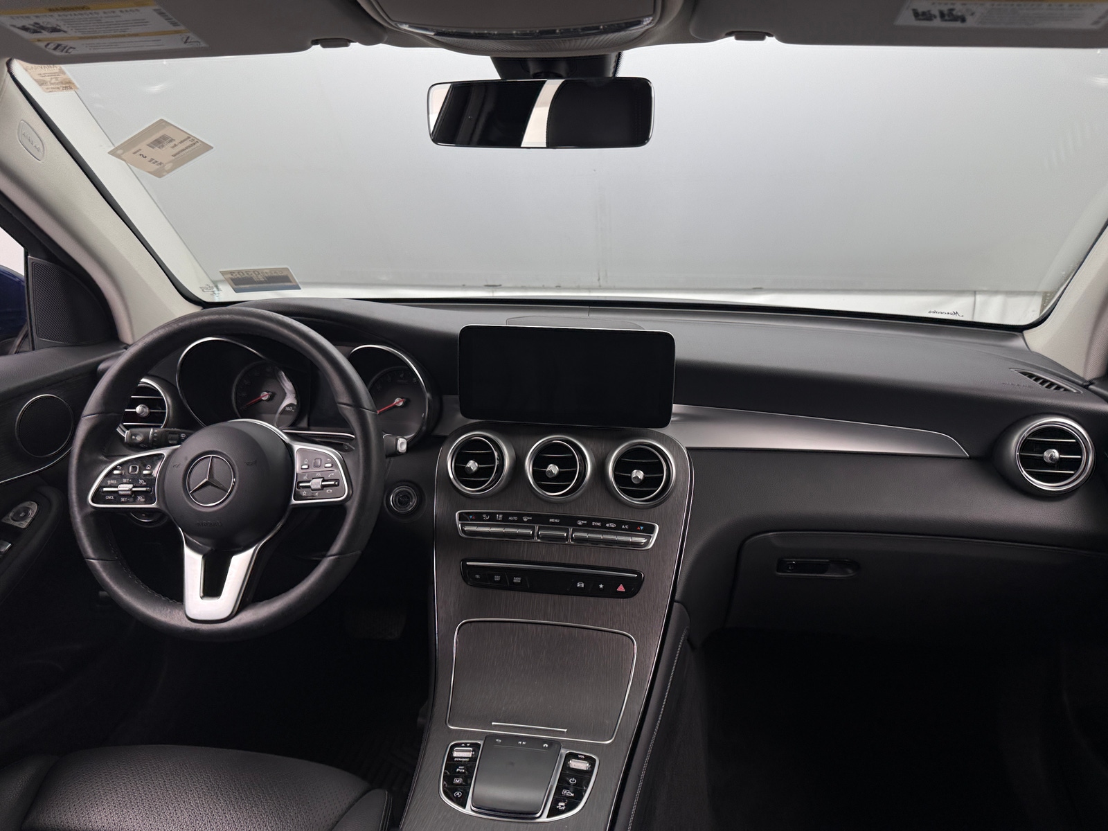 Thumbnail: 2021 Mercedes-Benz GLC - 2