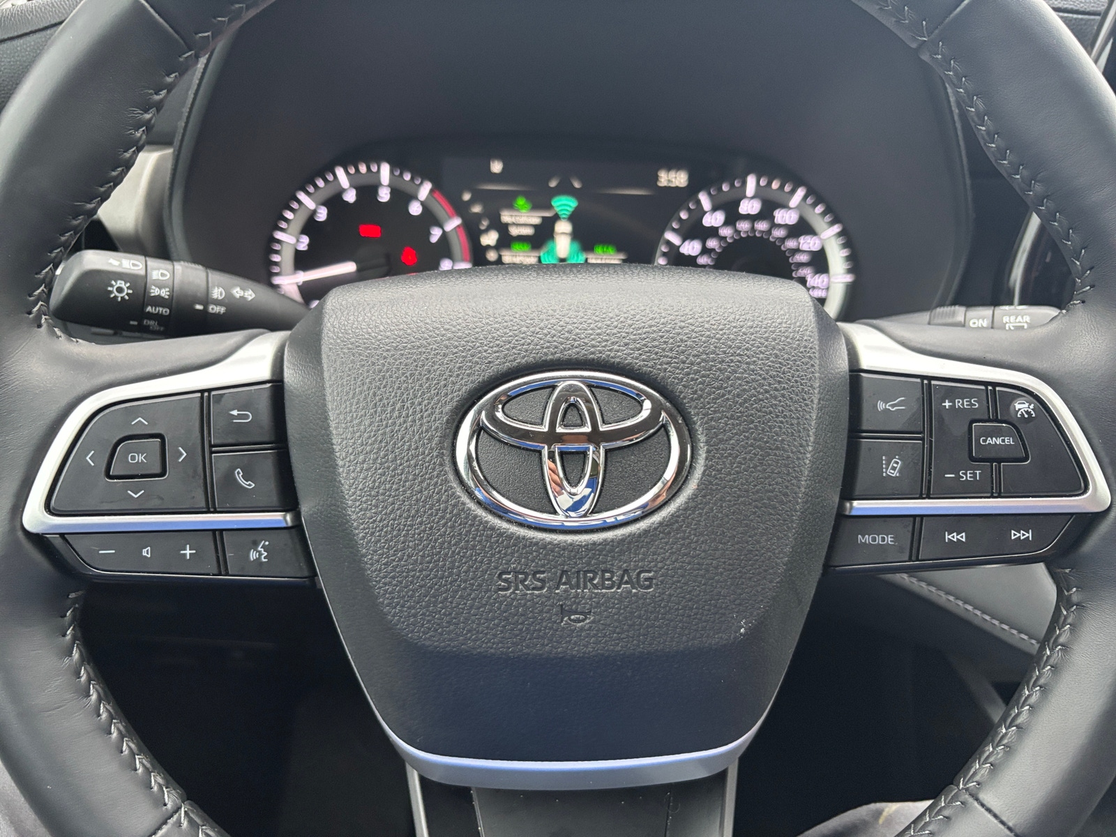 Thumbnail: 2025 Toyota Highlander - 5