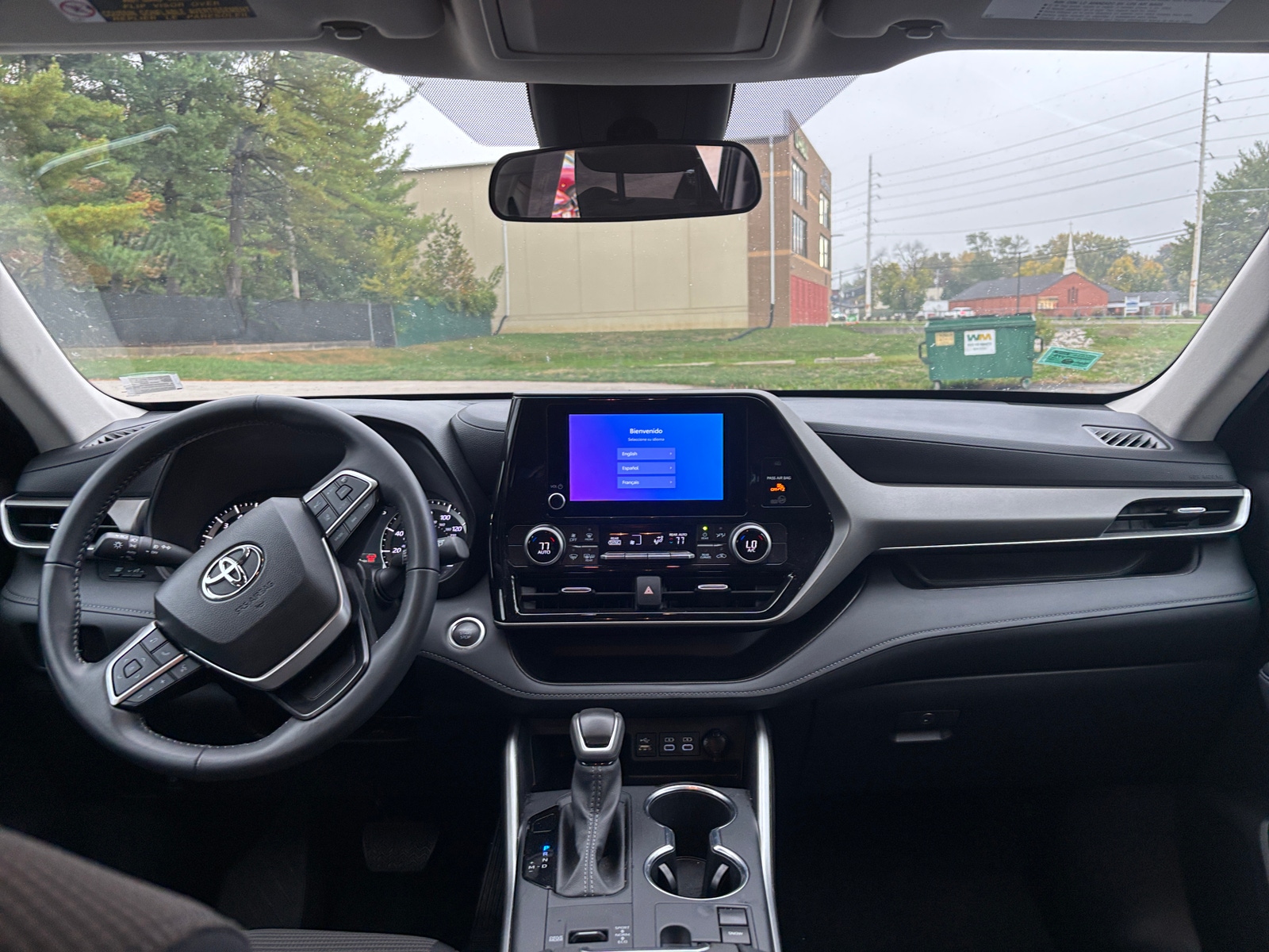 Thumbnail: 2025 Toyota Highlander - 3