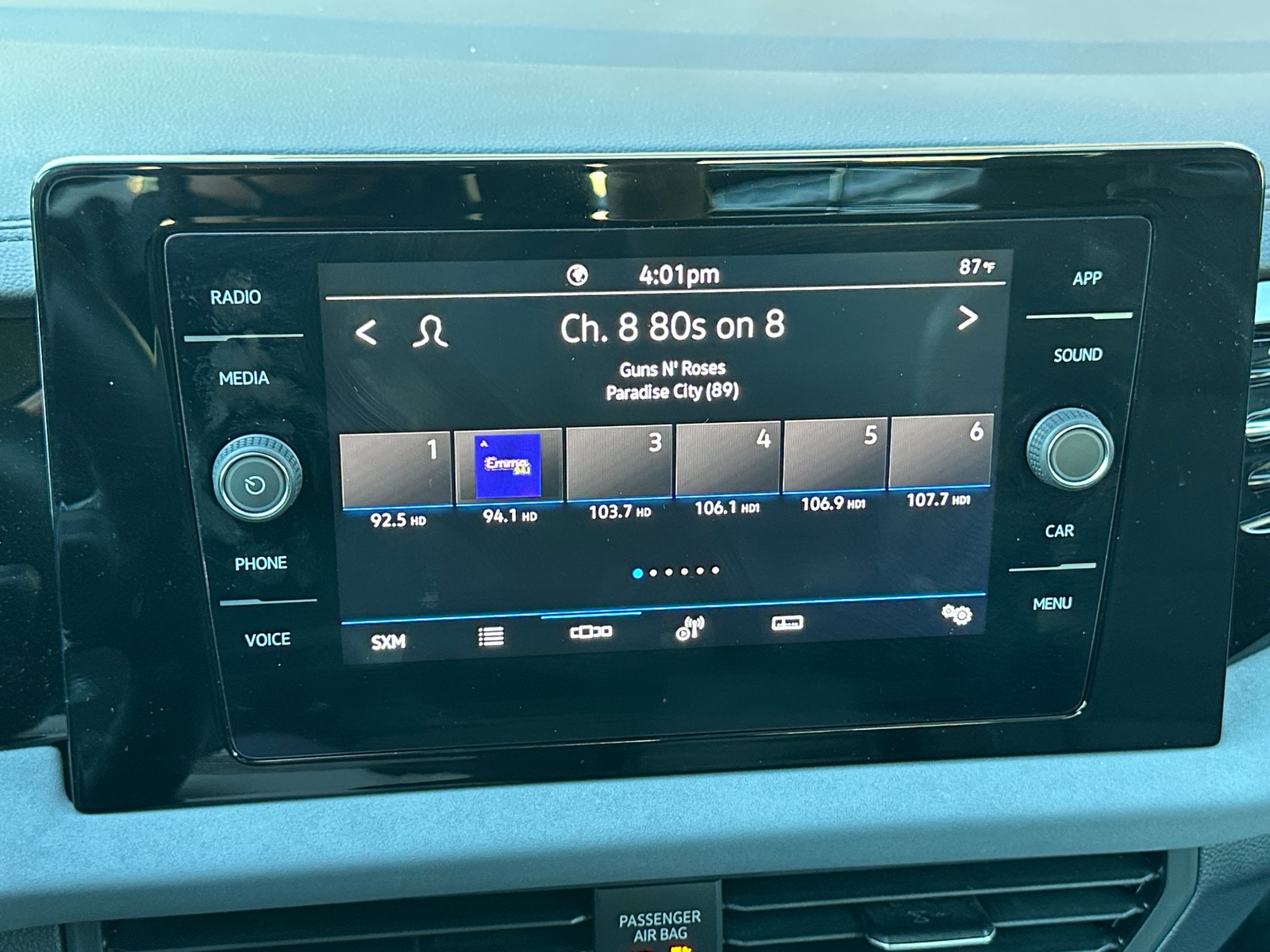 Thumbnail: 2025 Volkswagen Jetta - 3